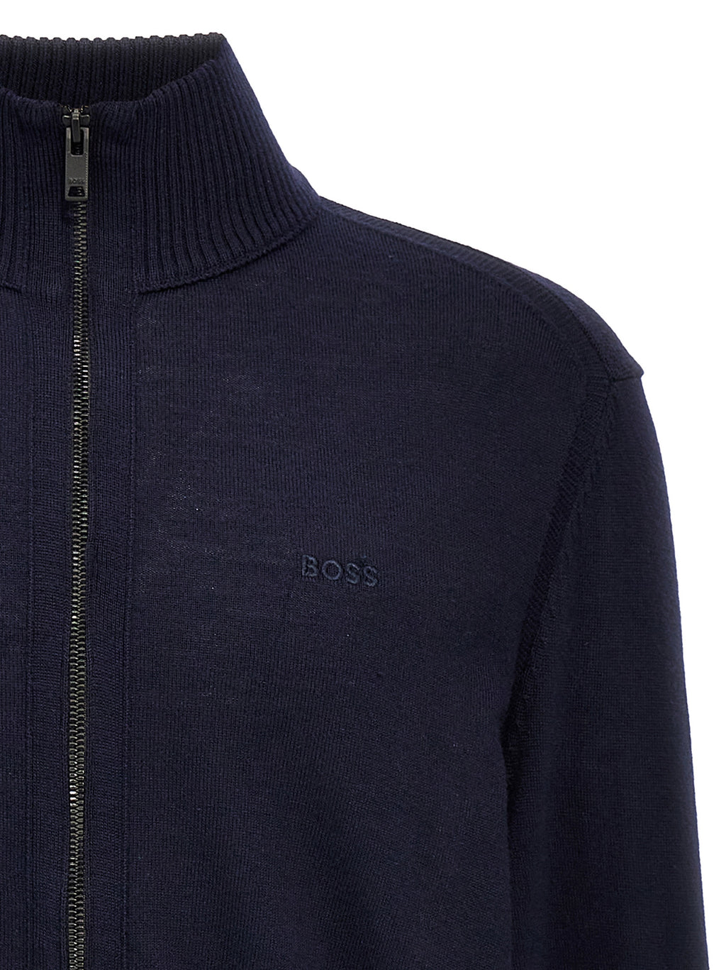 Cardigan en laine bleue de Hugo Boss, style classique, avec boutons, porté sur un mannequin.