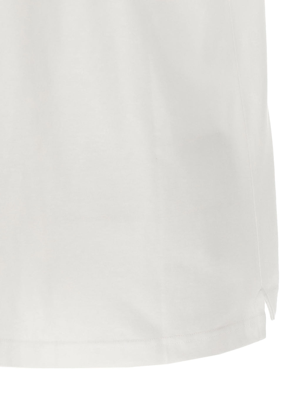 T-shirt blanc en coton de la marque Diesel, coupe classique, visible sur fond neutre, idéal pour un style décontracté.