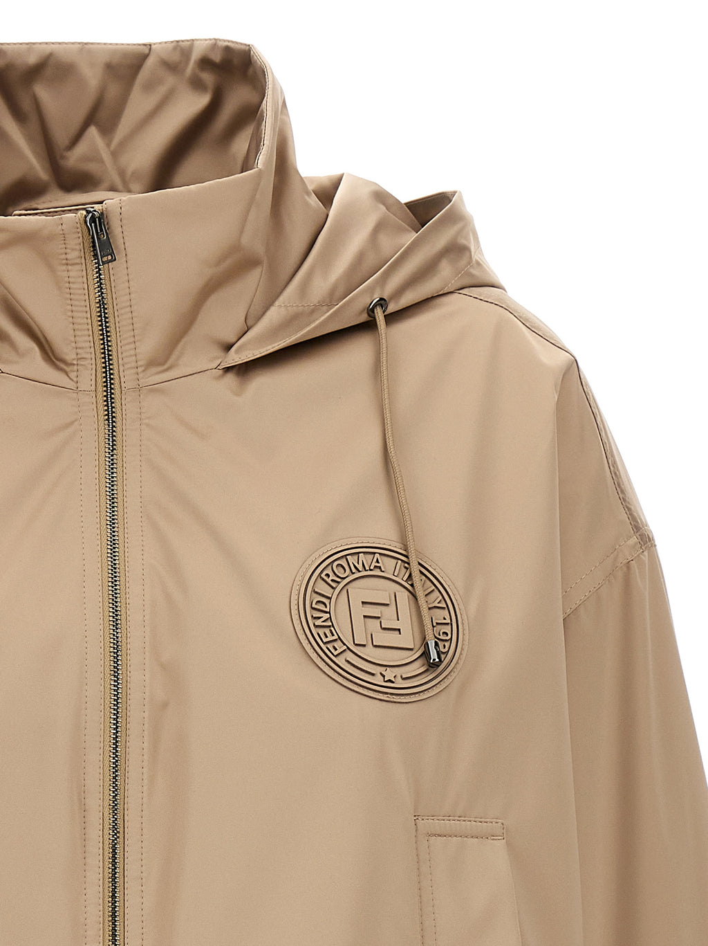 Veste en polyester marron Fendi, coupe moderne et élégante, avec détails de style distinctifs de la marque.