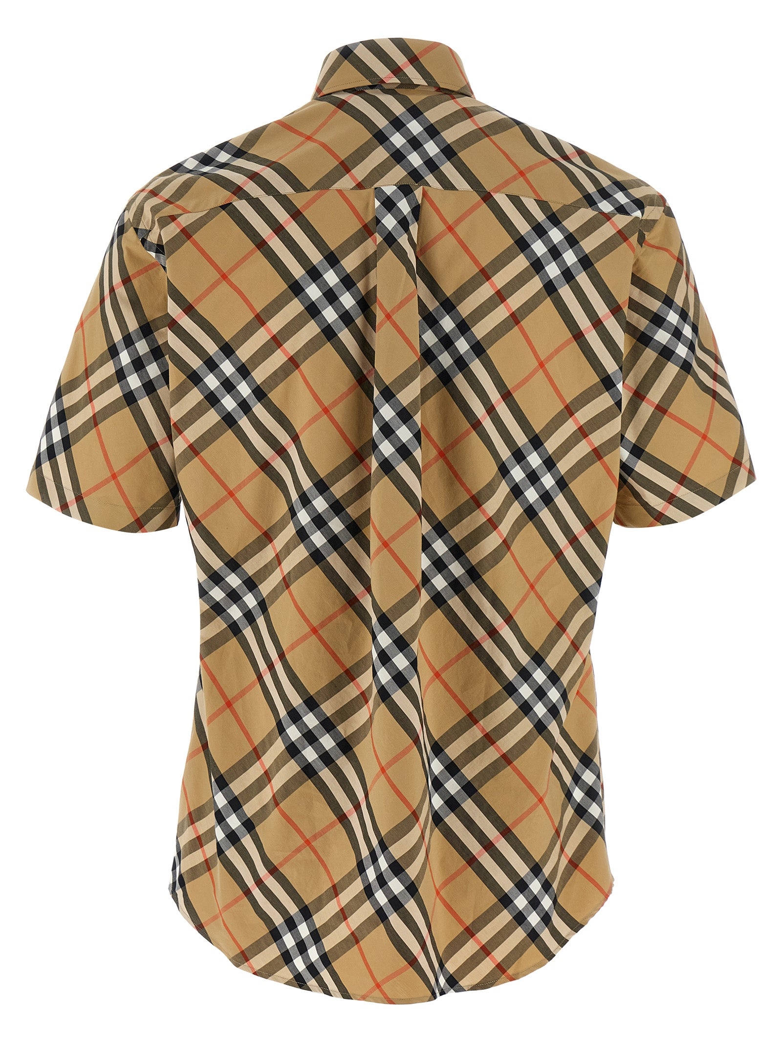 Chemise en coton beige Burberry, style élégant, avec col classique et manches longues, portée détendue.