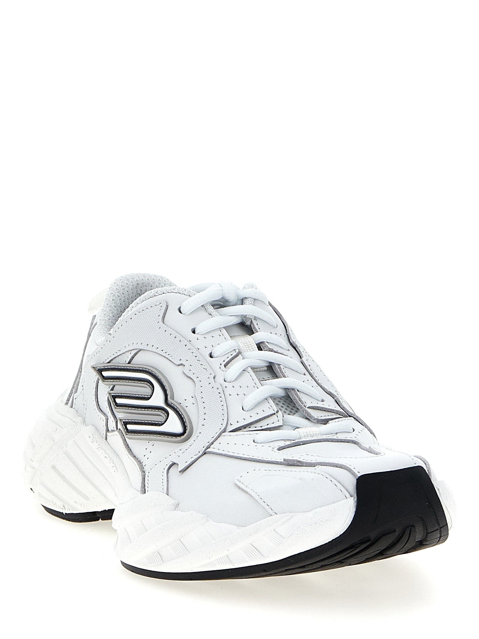 Chaussures de sport Balenciaga en cuir blanc pour homme, baskets athlétiques avec design moderne et élégance.