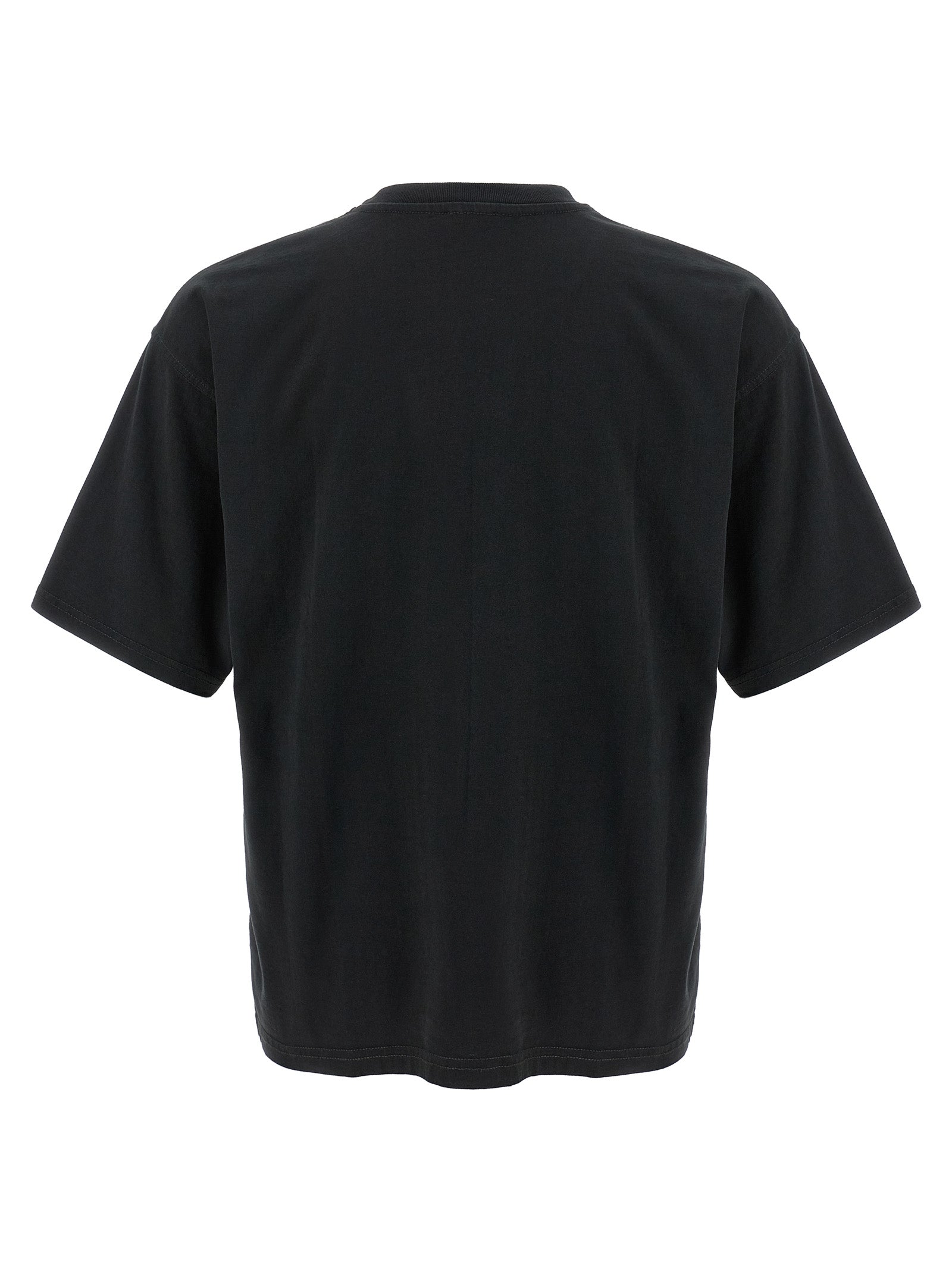 T-shirt en coton noir Diesel, coupe classique avec logo Diesel visible sur la poitrine, porté sur un mannequin.
