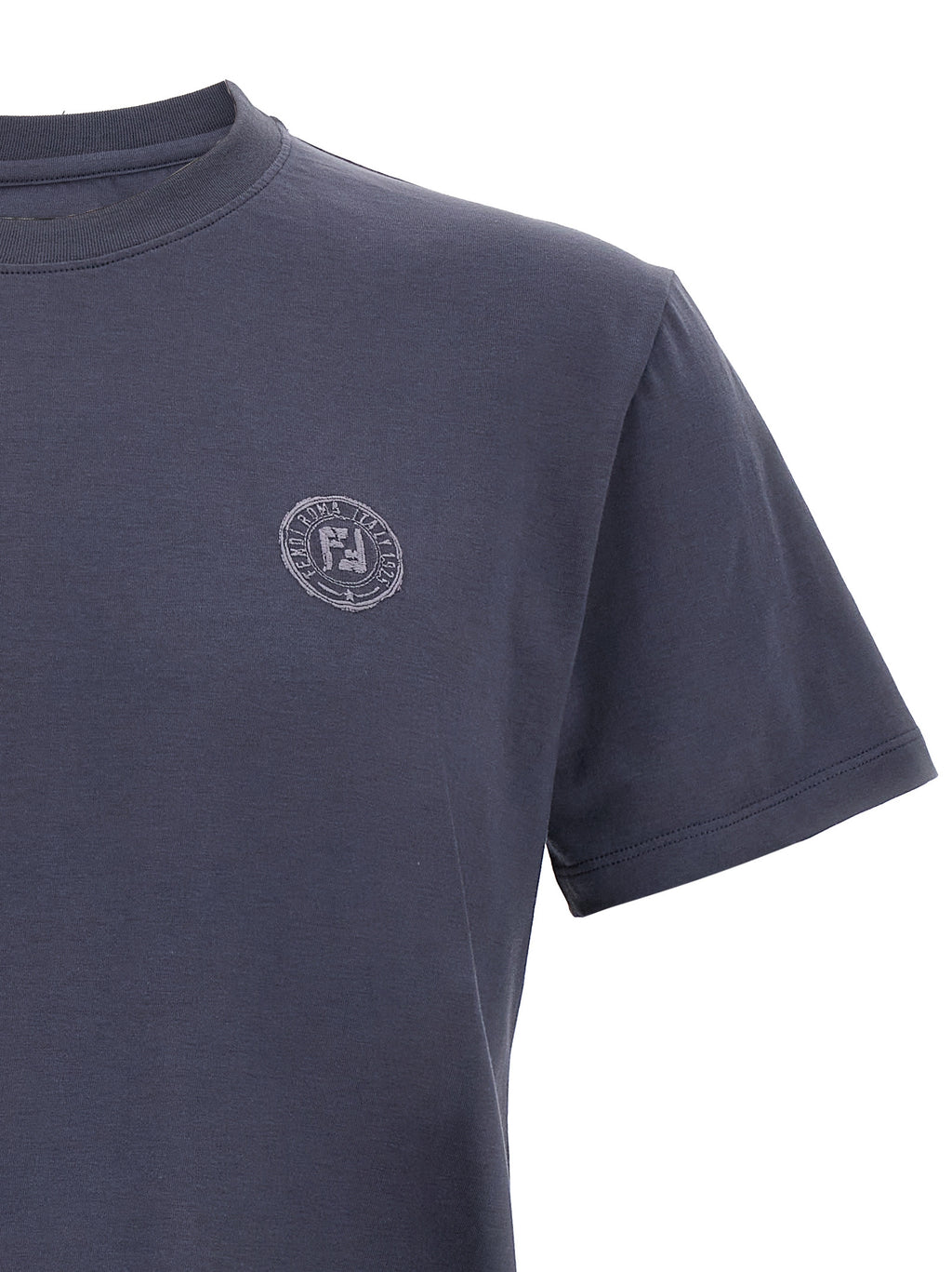 T-shirt bleu en coton de la marque Fendi, coupe classique, logo Fendi visible sur le devant, vêtement confortable et tendance.
