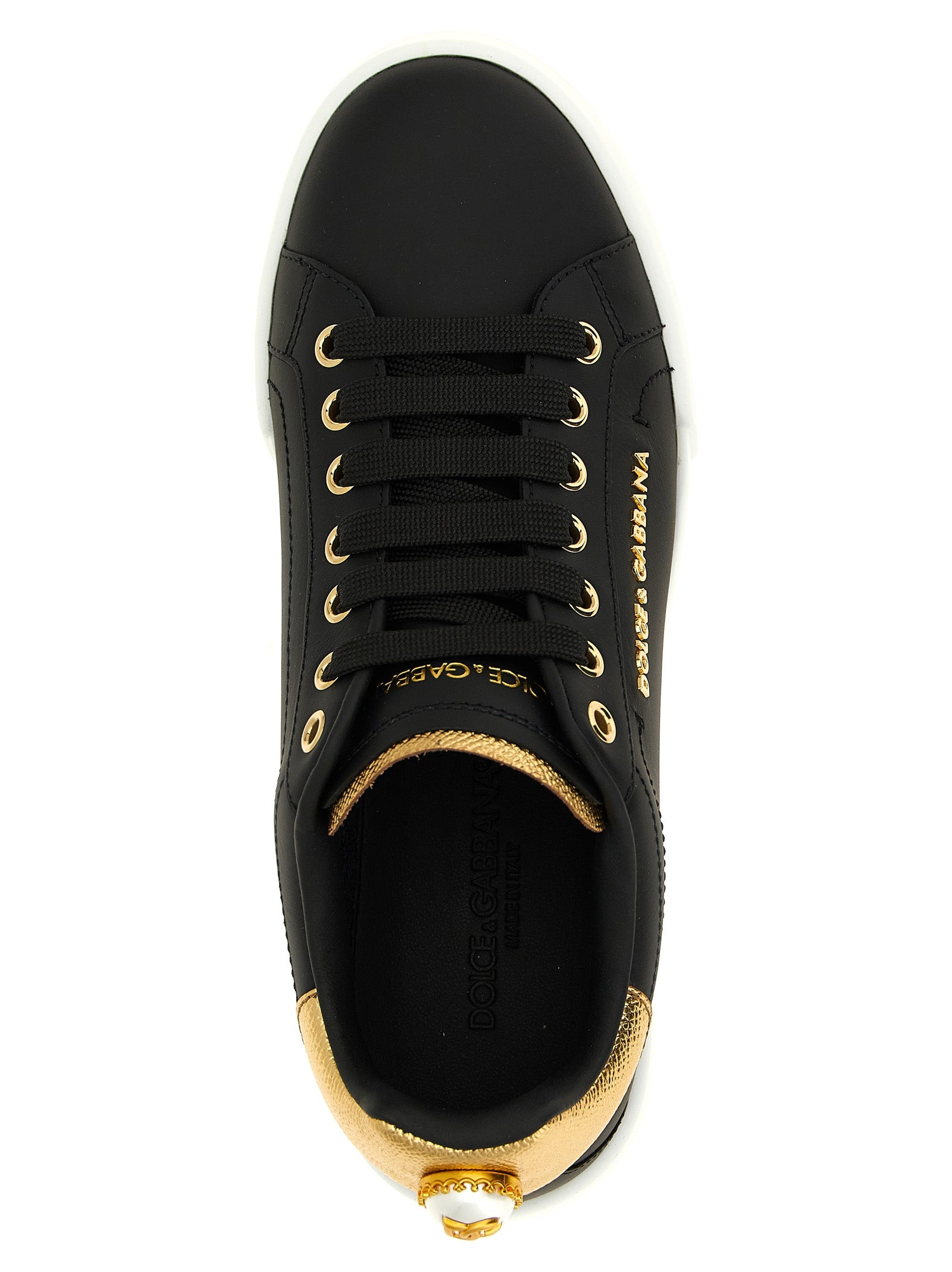 Sneakers en cuir de veau noir Dolce & Gabbana, chaussures de sport élégantes avec design moderne et semelle blanche.