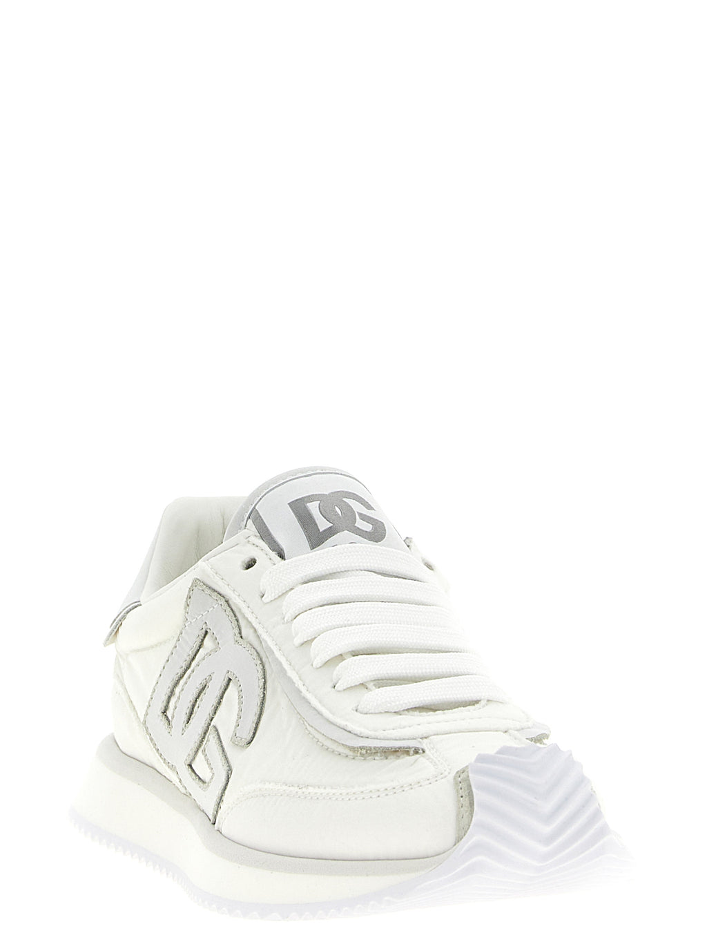 Chaussures de sport blanches en polyester Dolce & Gabbana, baskets athlétiques élégantes avec design moderne.