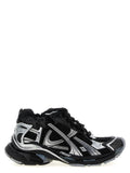 Chaussures de sport Balenciaga en polyéthylène noir, baskets athlétiques modernes avec design épuré et confortable.