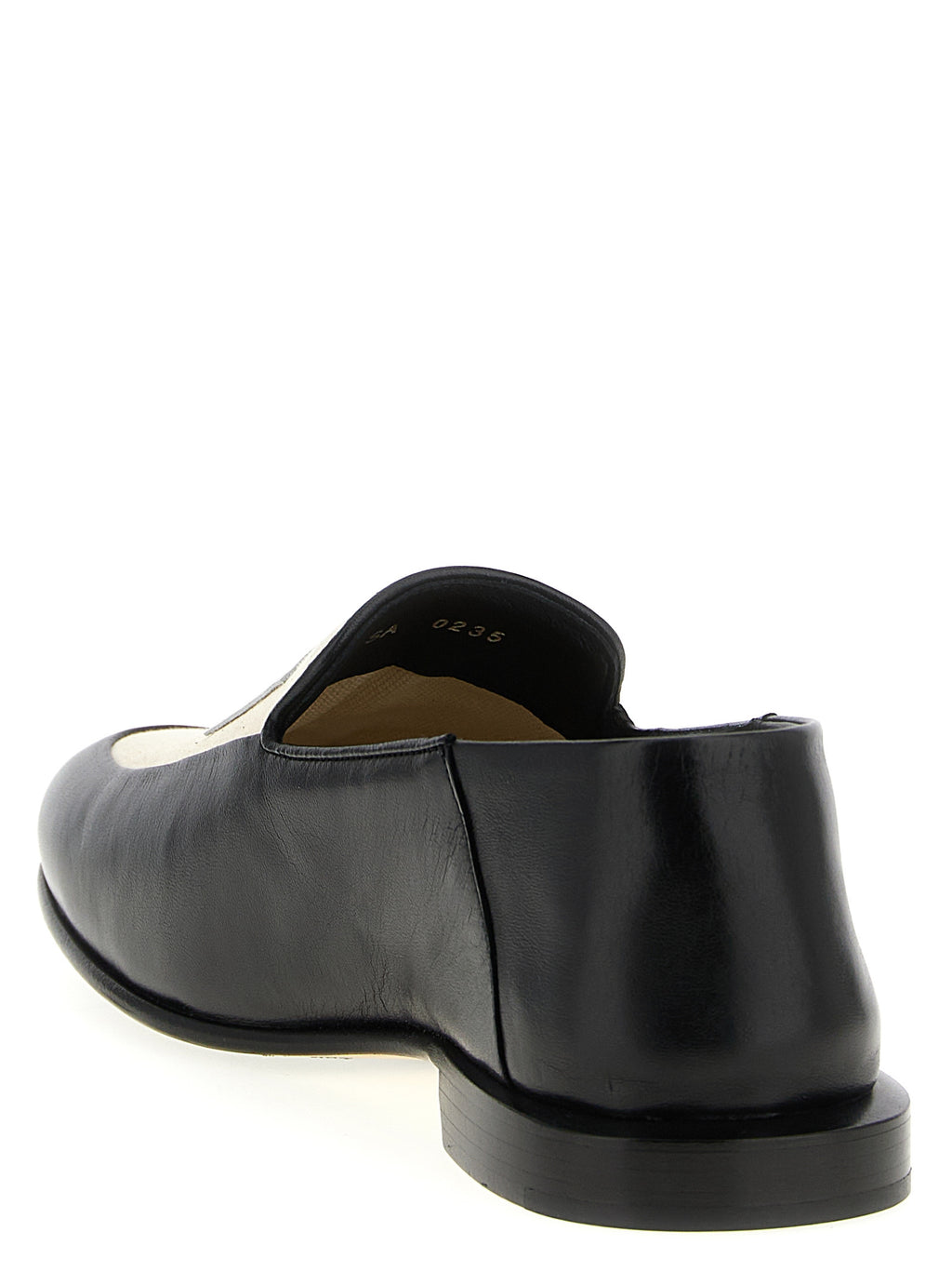 Mocassins slip-on en cuir d'agneau noir de Givenchy, chaussons élégants pour homme ou femme.