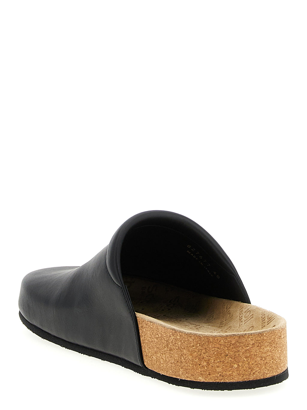 Chaussures Balenciaga en cuir de veau noir, clogs élégants avec semelle en bois et design moderne.