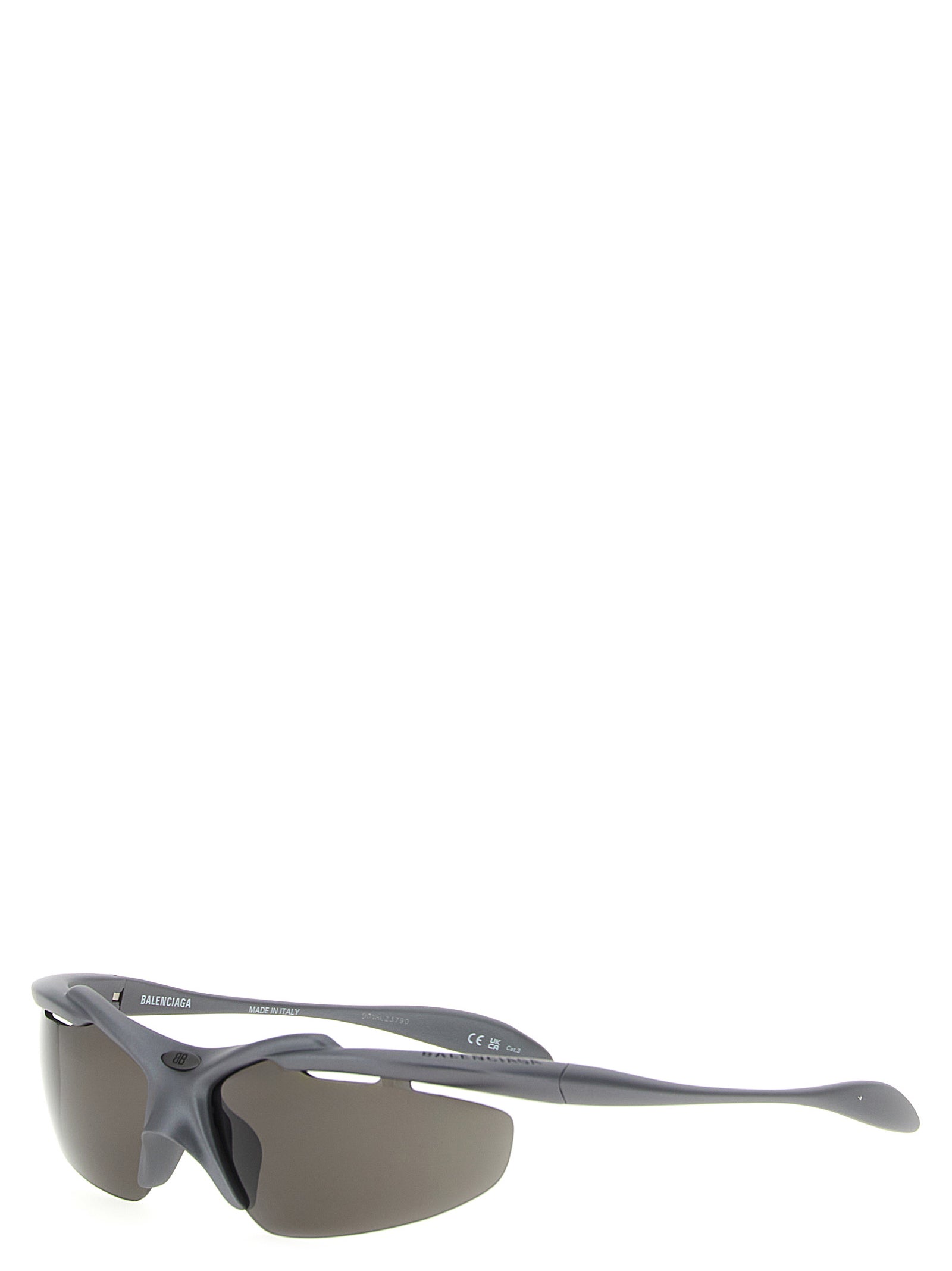 Lunettes de soleil gris en polyamide de la marque Balenciaga, avec monture élégante et modernes, vues de face.