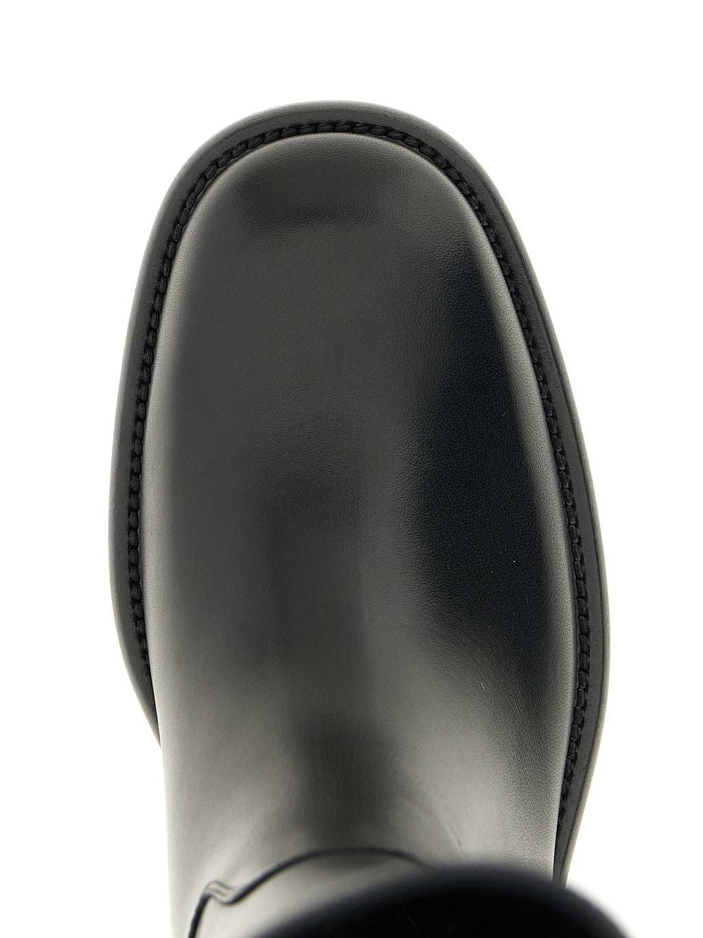 Bottes en cuir noir de veau sur le genou de la marque Burberry, élégantes et raffinées, visibles en image.