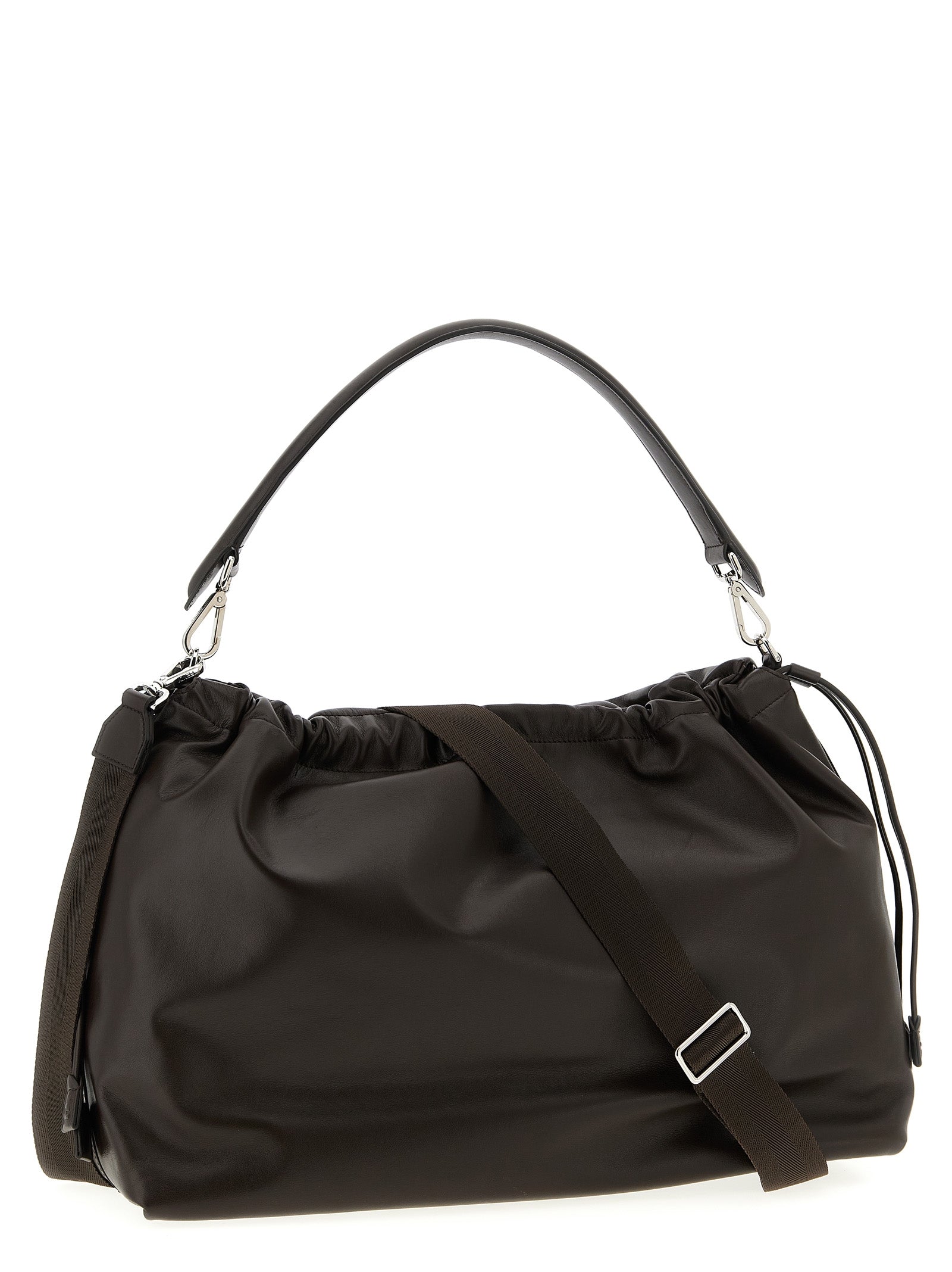 Sac à main Fendi en cuir de veau brun, élégant et spacieux, avec détails sophistiqués, parfait pour un look chic et classique.