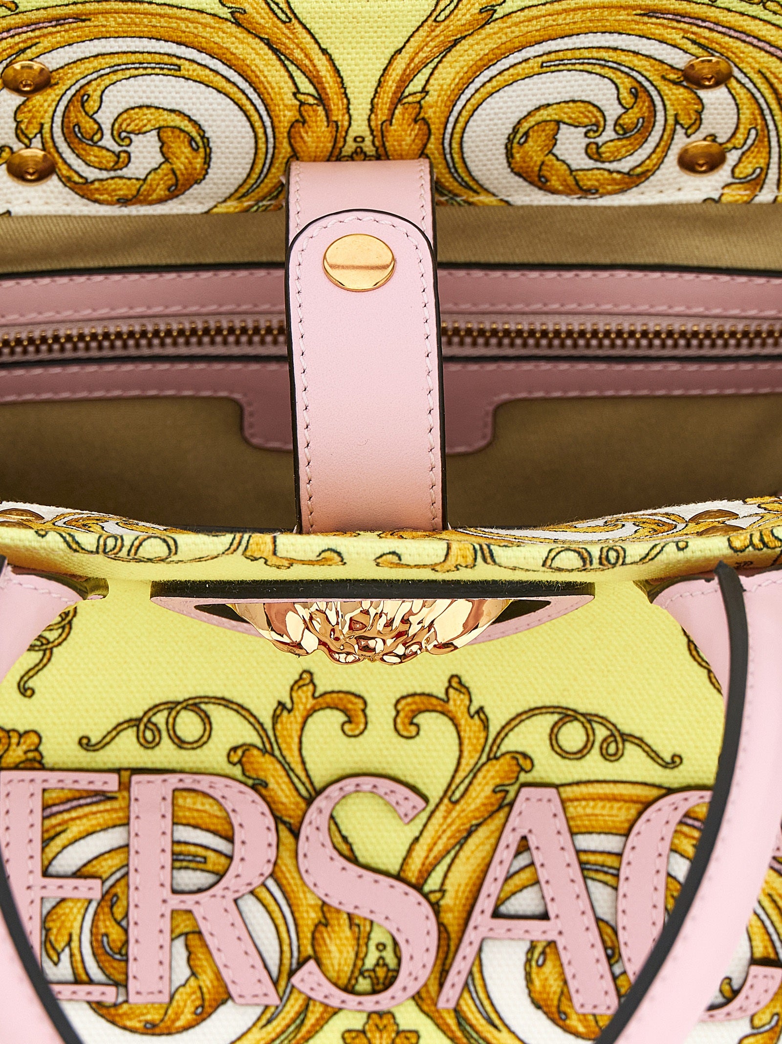 Sac cabas en coton multicolore de Versace avec logo emblématique et design élégant.