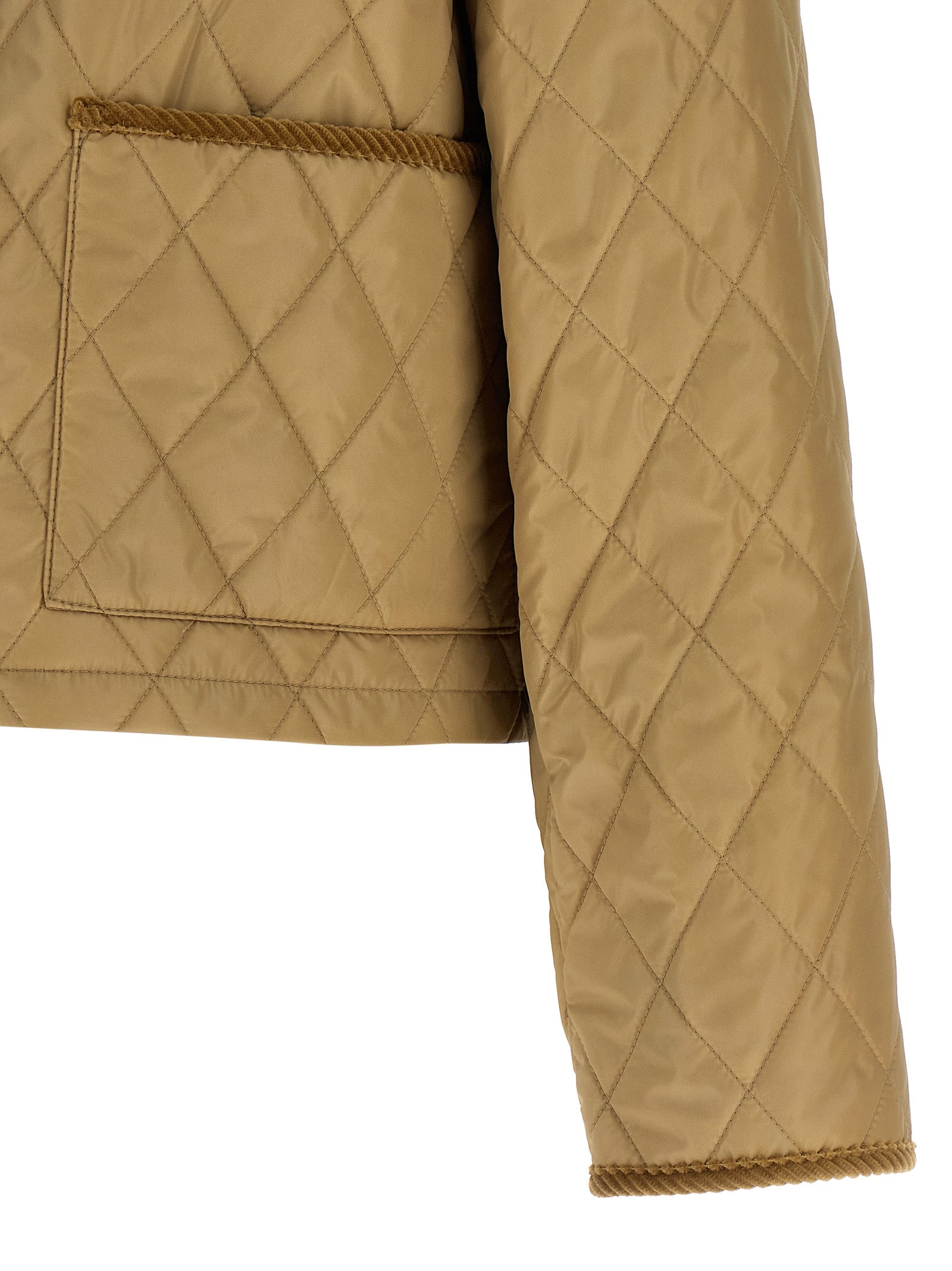 Veste beige en polyamide de Burberry, élégante et légère, avec détails de style classique, visible sur l'image.