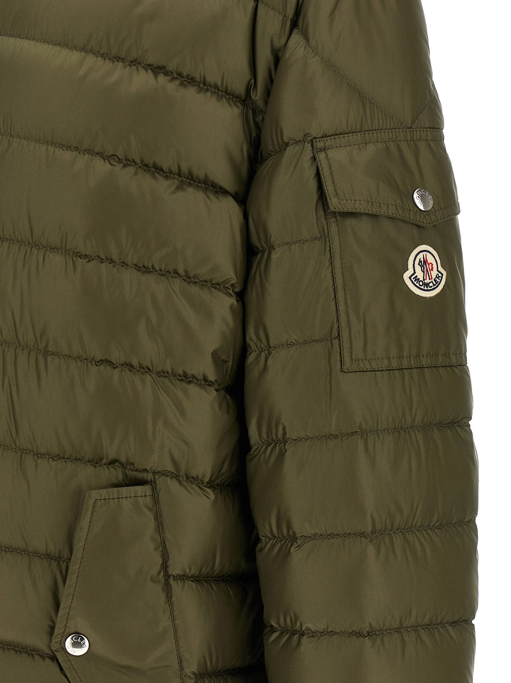 Veste Moncler bicolore en polyamide, parka chaude avec capuche, fermeture éclair et poches latérales, pour homme.