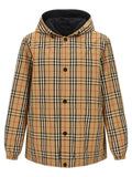 Veste en polyamide multicolore Burberry, coupe-vent et légère, avec logo emblématique sur la poitrine.