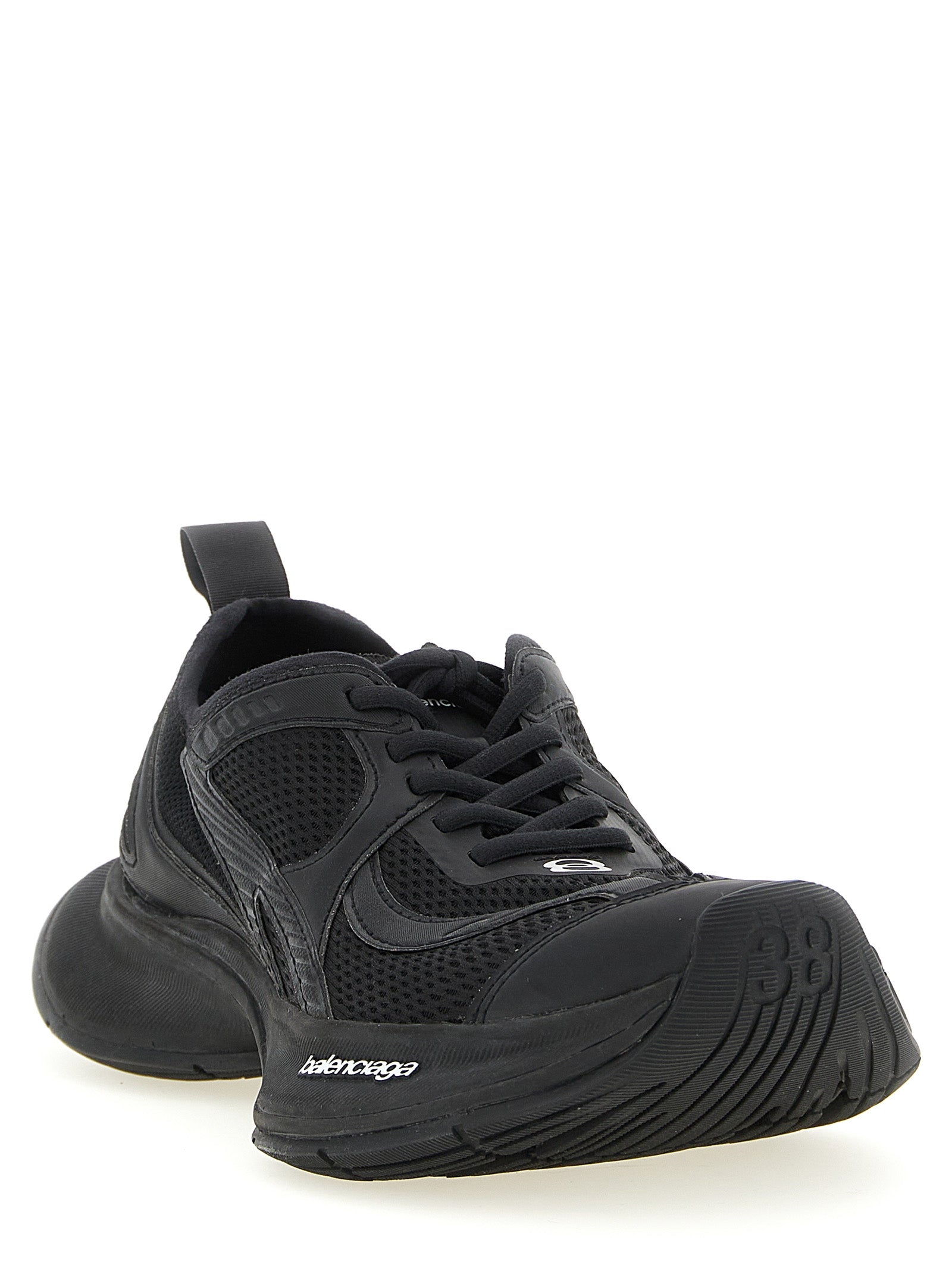 Chaussures de sport noires Balenciaga en polyester avec semelles épaisses et design moderne, vues de face.