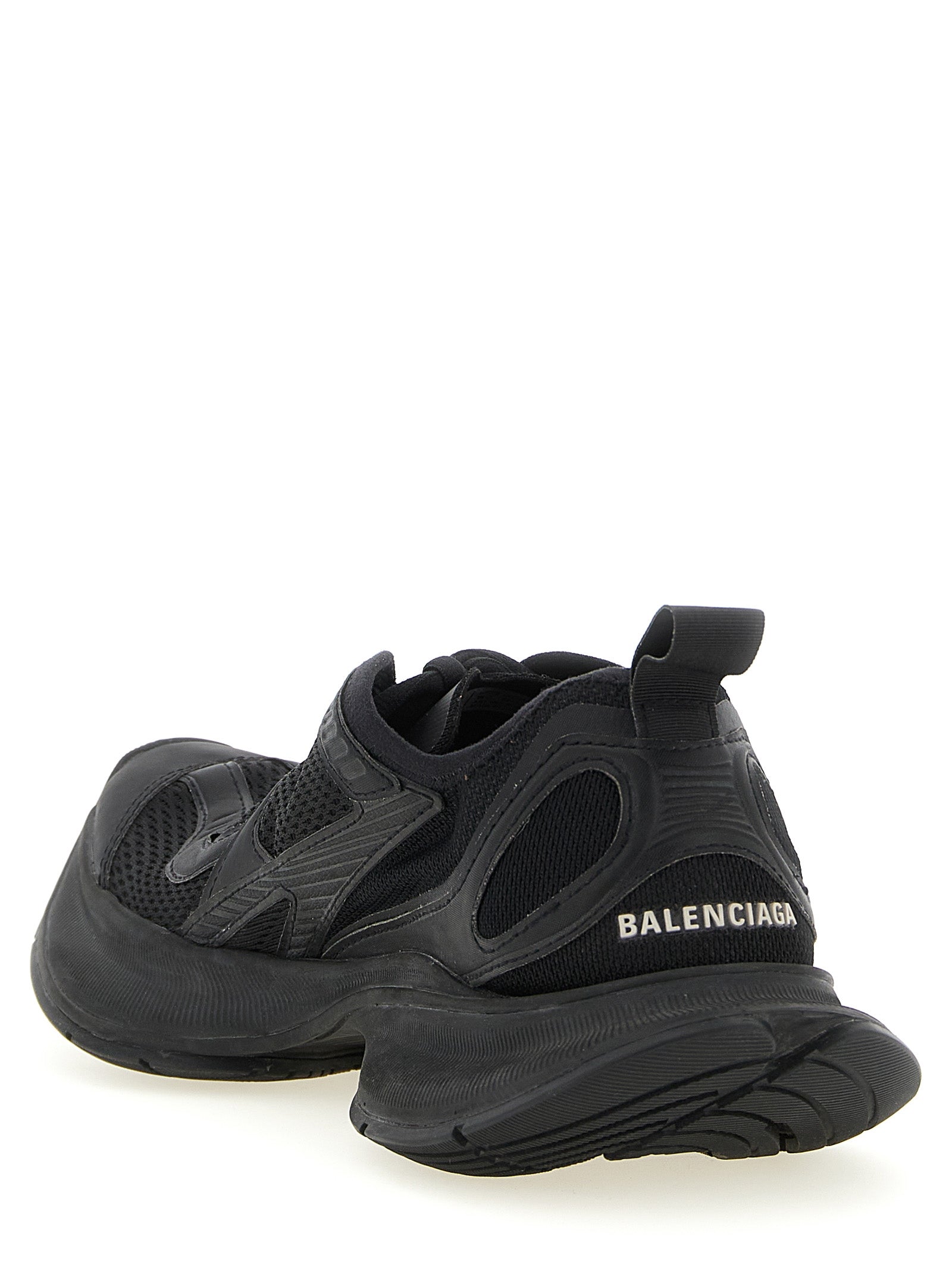 Chaussures de sport Balenciaga en polyester noir, baskets athlétiques élégantes avec design moderne et semelle solide.