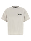 T-shirt gris en coton de la marque Balenciaga, coupe classique, visible sur un mannequin.