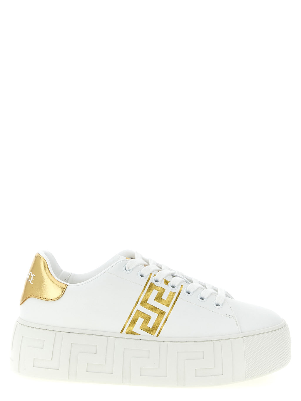 Chaussures sneakers plateforme en nylon doré de la marque Versace, avec design élégant et logo distinctif.
