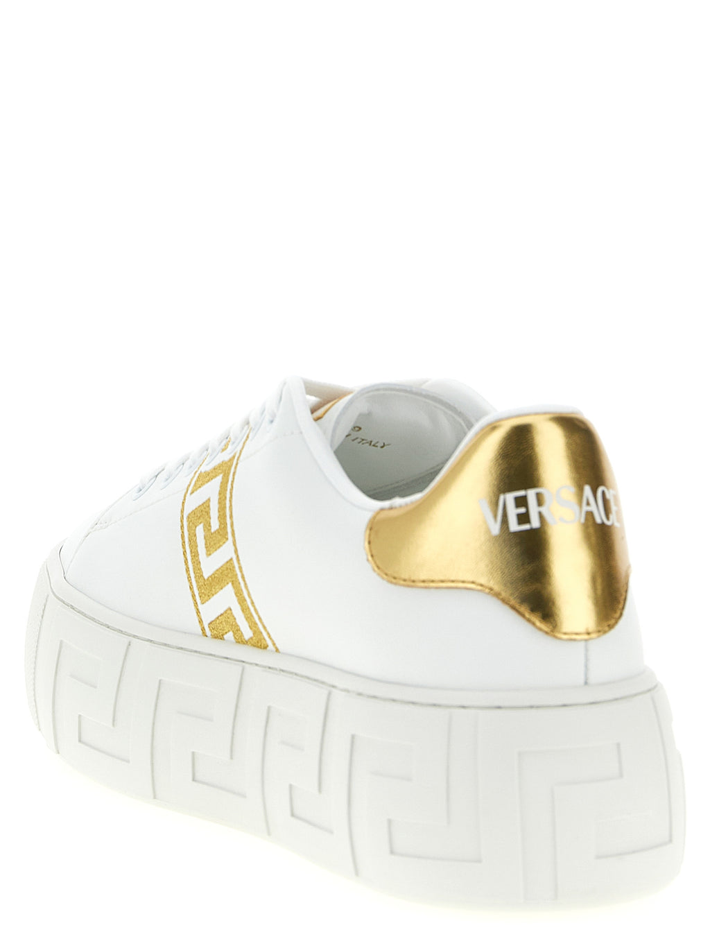 Sneakers plateforme en nylon doré de Versace, style moderne et élégant avec logo de la marque visible.