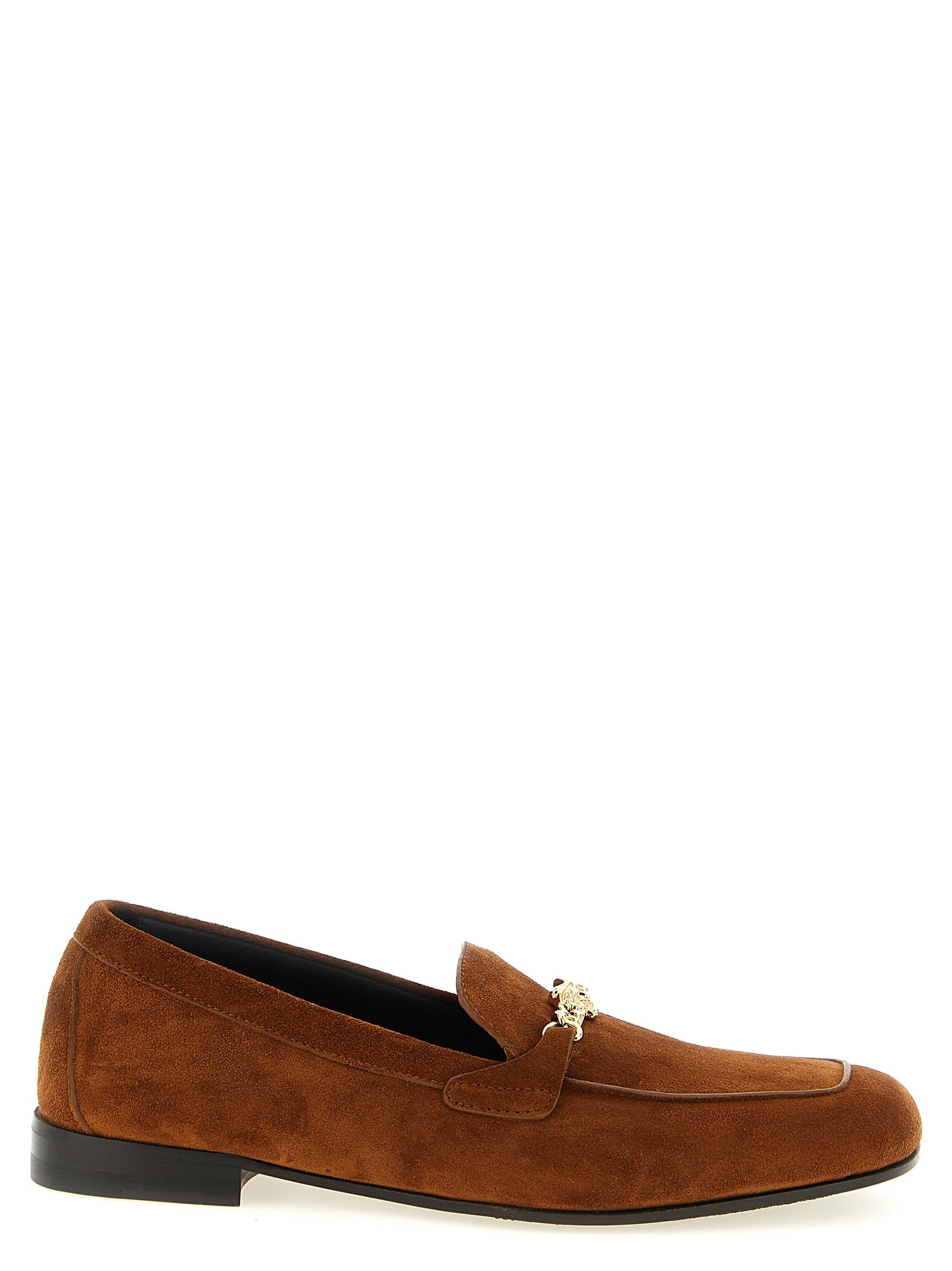 Mocassins slip-on en veau marron de Versace, chaussures élégantes pour homme, en cuir lisse avec logo distinctif.