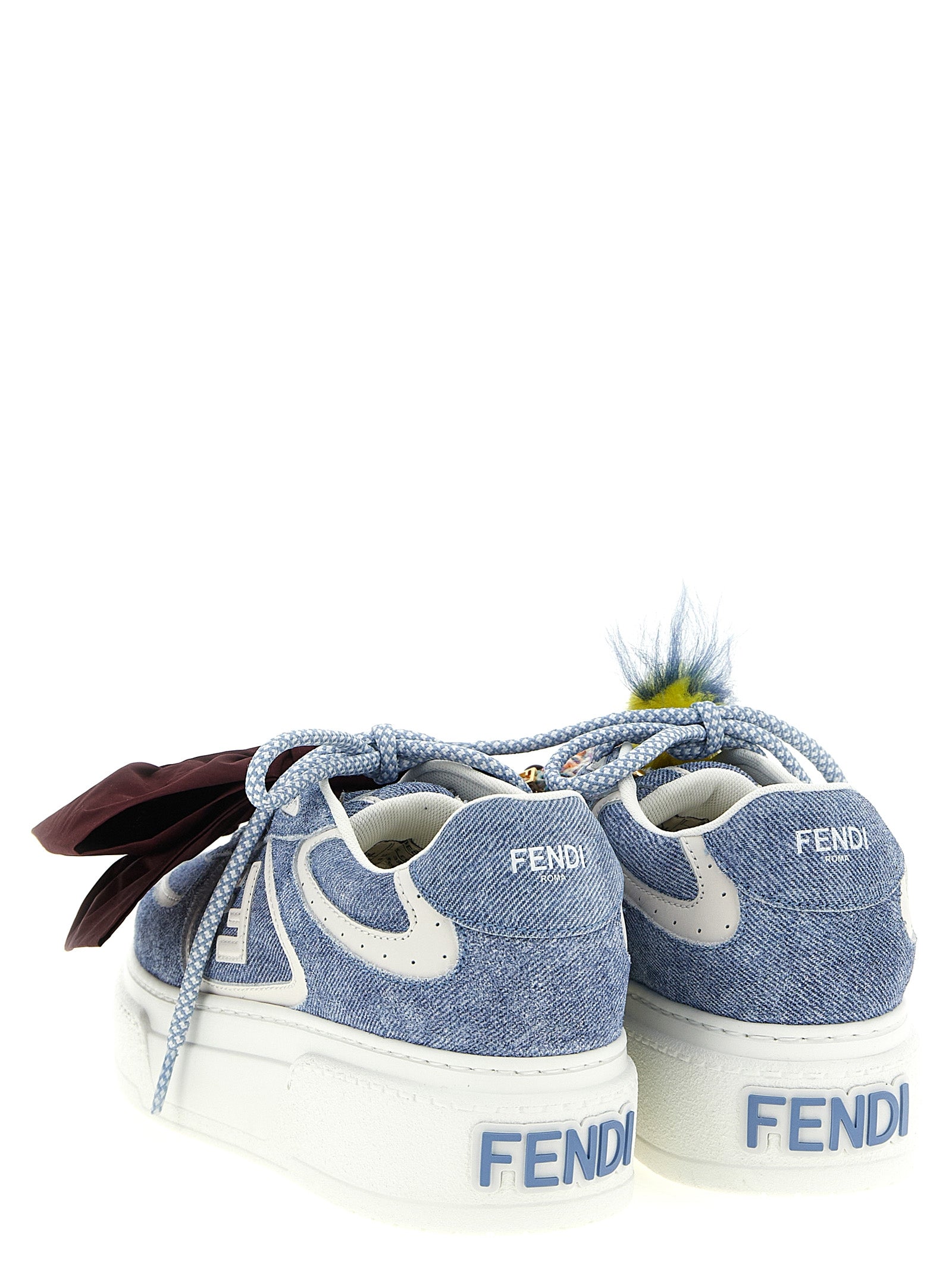 Sneakers plateforme Fendi en cuir de veau bleu, chaussures de sport élégantes avec semelle épaisse et détails sophistiqués.