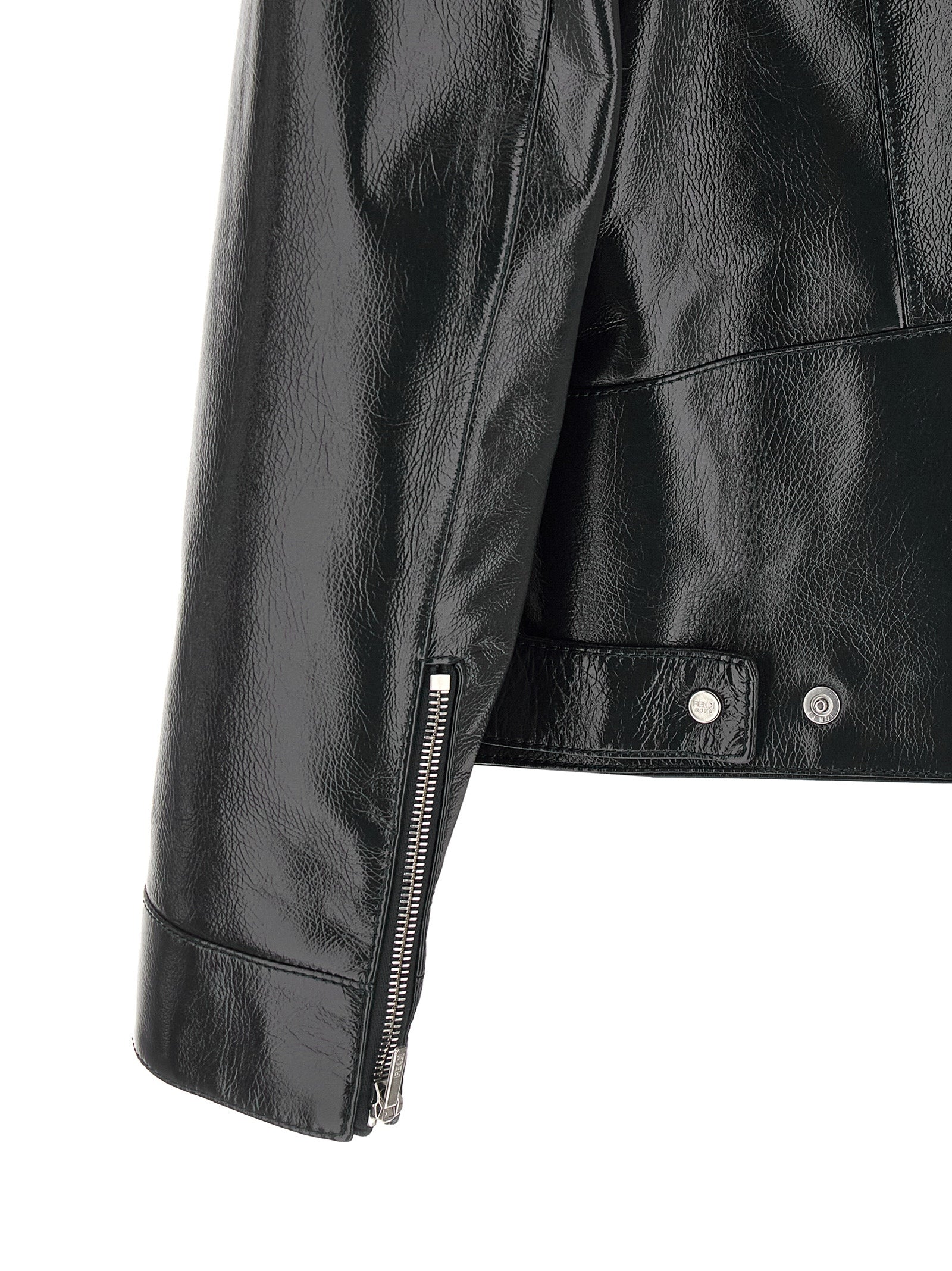 Veste en cuir de mouton bleu de la marque Fendi, style élégant avec détails sophistiqués et coupe moderne.