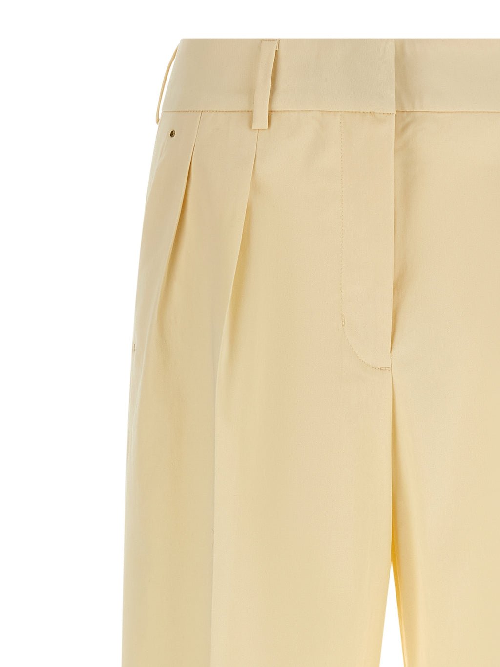 Pantalon beige en coton de la marque Moncler, style décontracté avec coupe classique, visible en détail dans l'image.