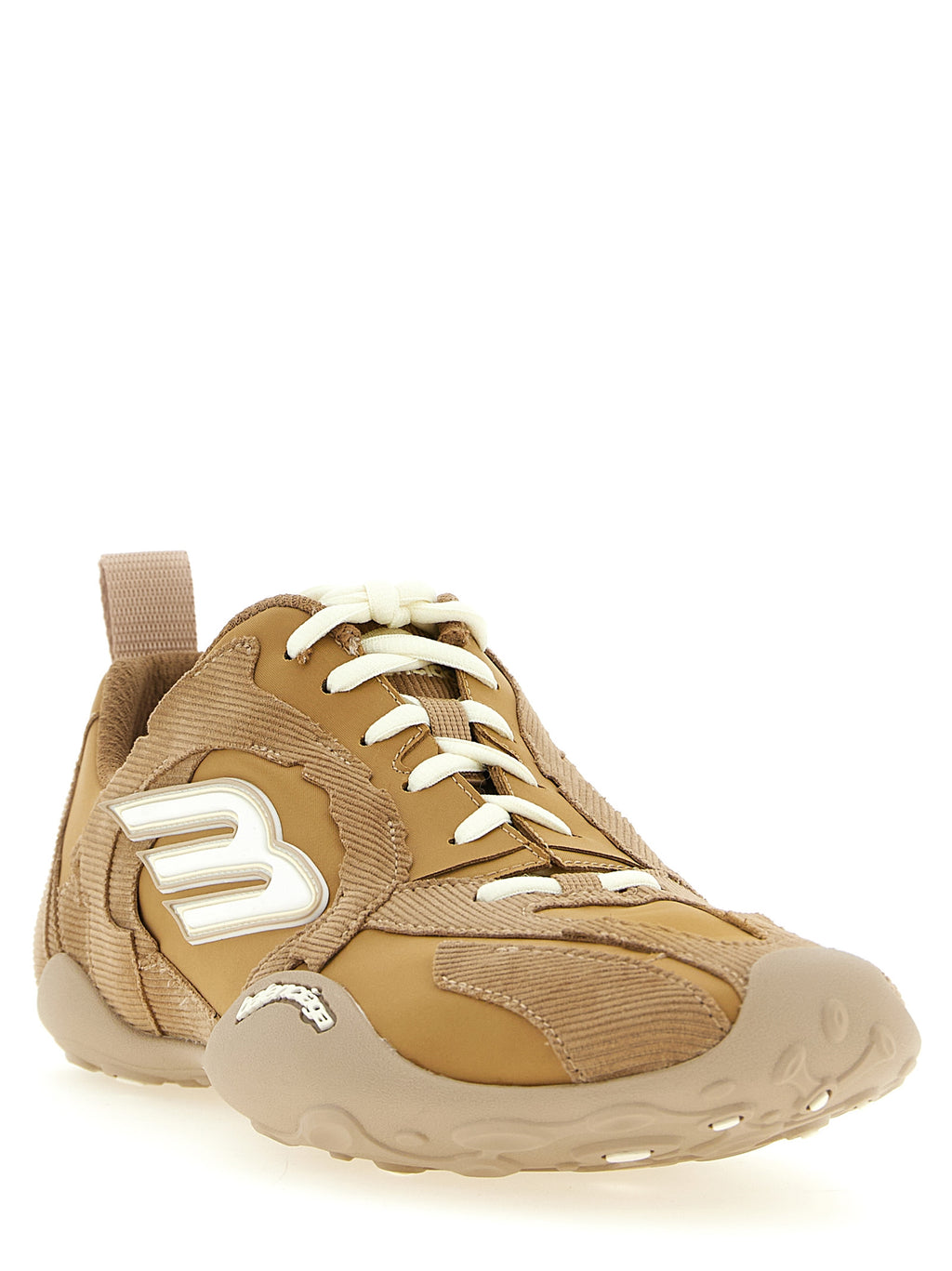 Chaussures de sport balenciaga beige en polyester, baskets athlétiques modernes avec semelle épaisse et design élégant.