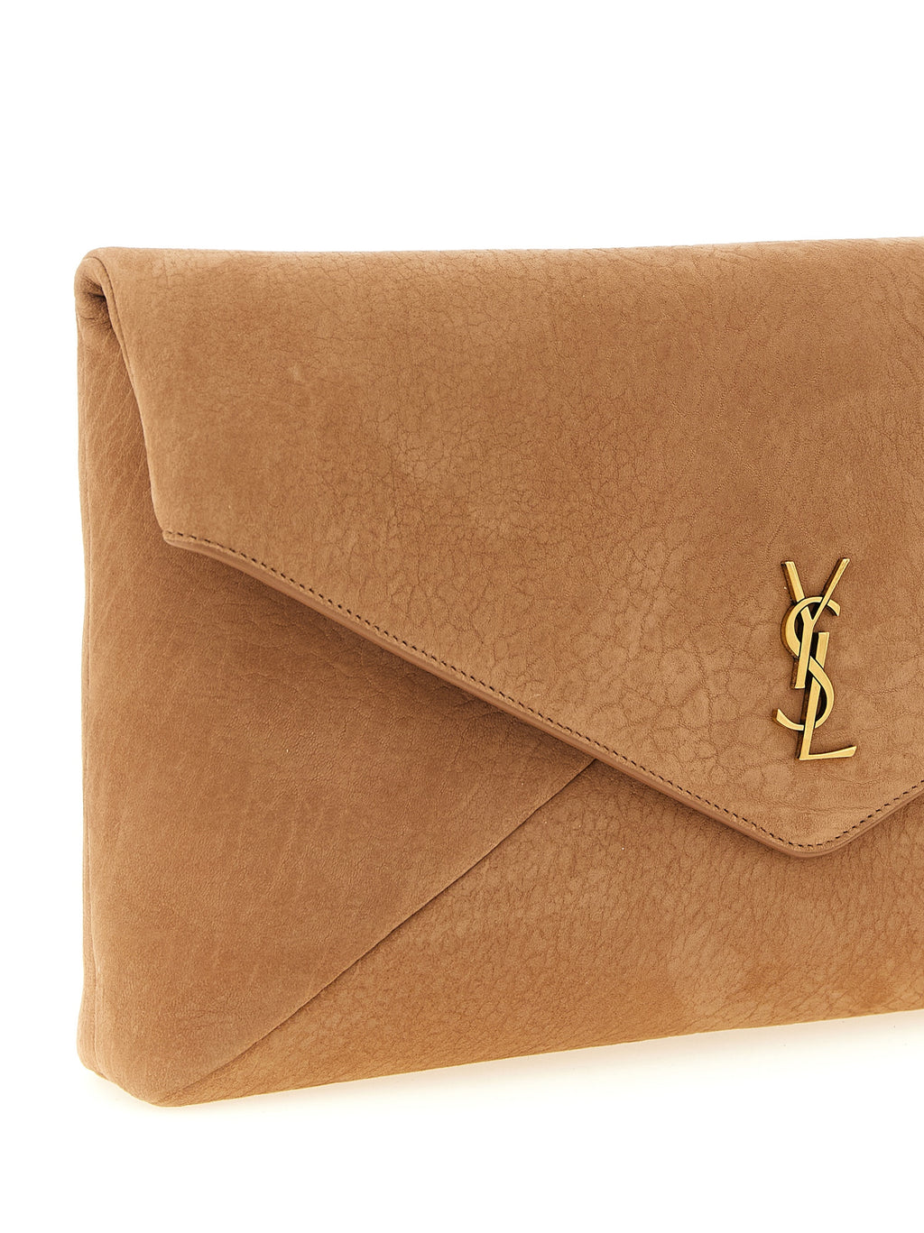 Sac clutch en cuir d'agneau marron de Saint Laurent, élégance sophistiquée et finition de haute qualité visible.