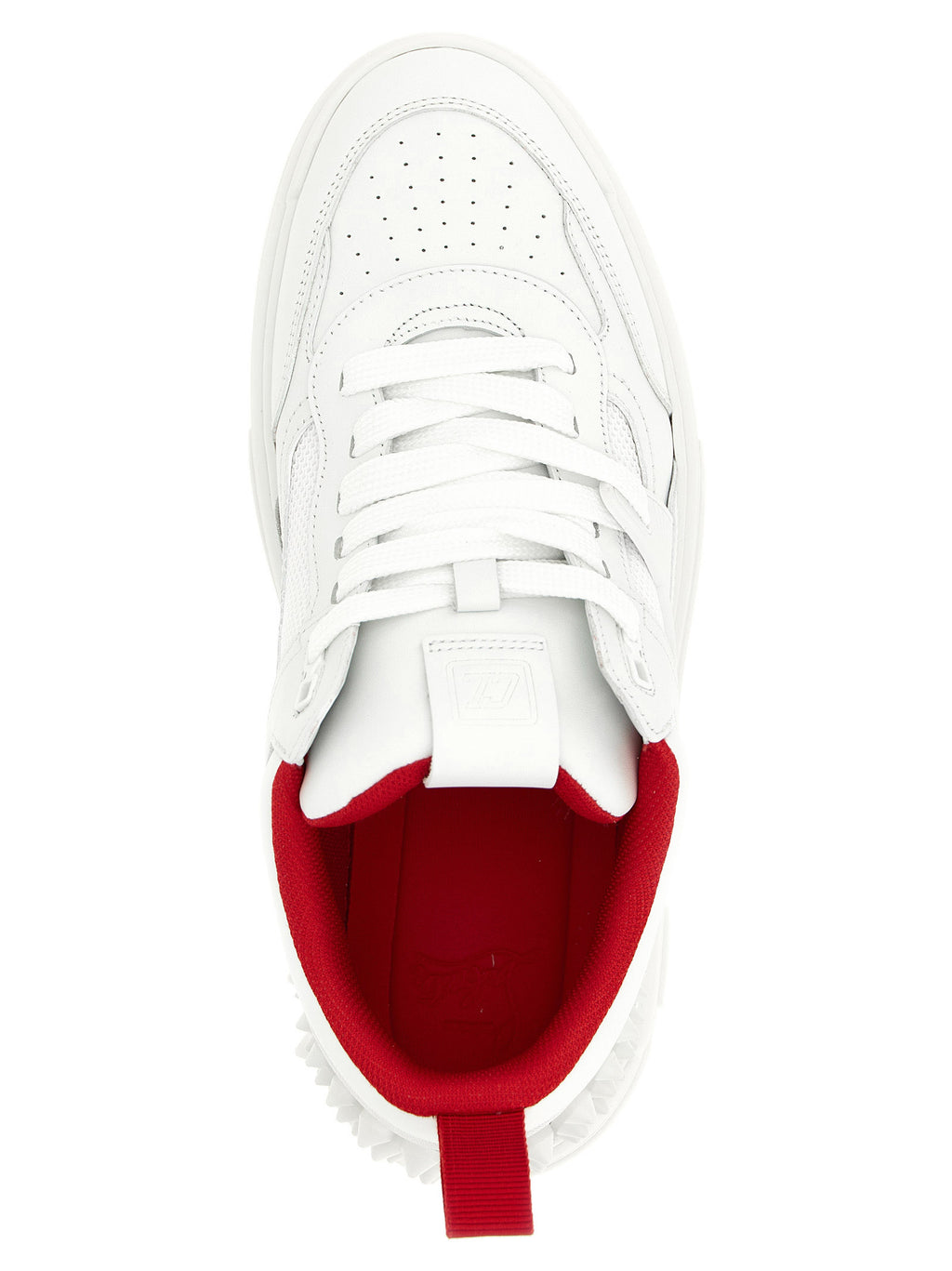 Baskets athlétiques en cuir de veau blanc de Christian Louboutin, style moderne et élégant pour la sportivité.