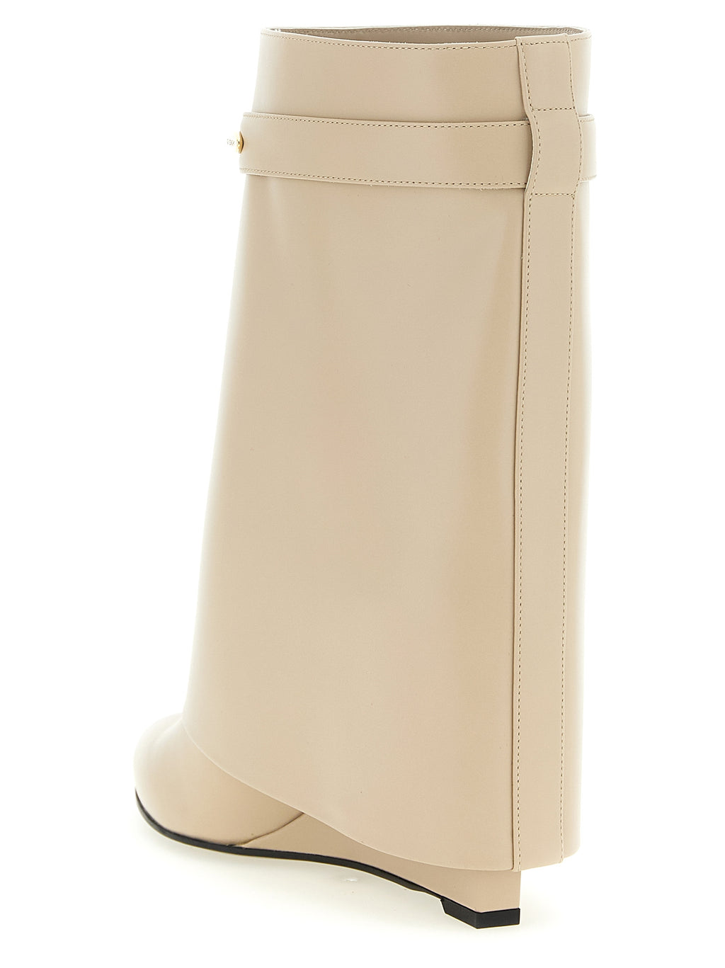 Bottes de cheville en cuir beige Givenchy pour femme, modèles élégants et sophistiqués.