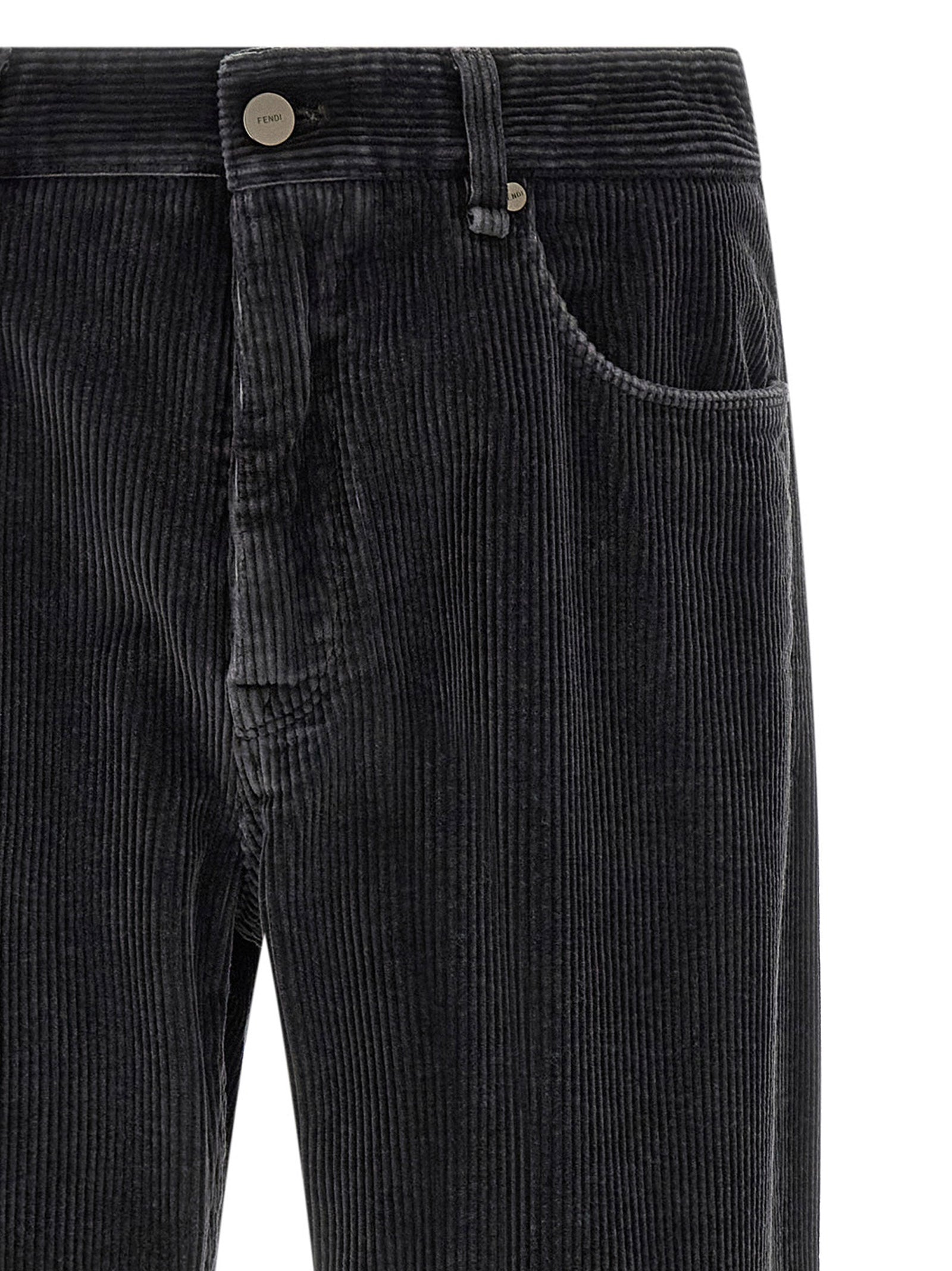 Pantalons décontractés gris en coton de la marque Fendi, coupe confortable visible sur l'image.