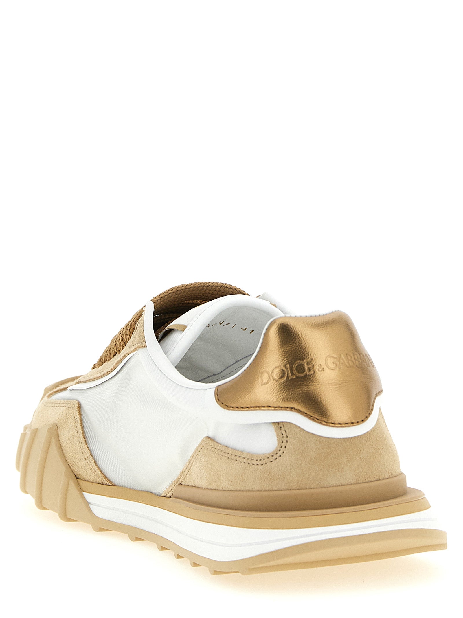 Chaussures de sport en cuir de veau beige de Dolce & Gabbana, baskets athlétiques élégantes pour homme.
