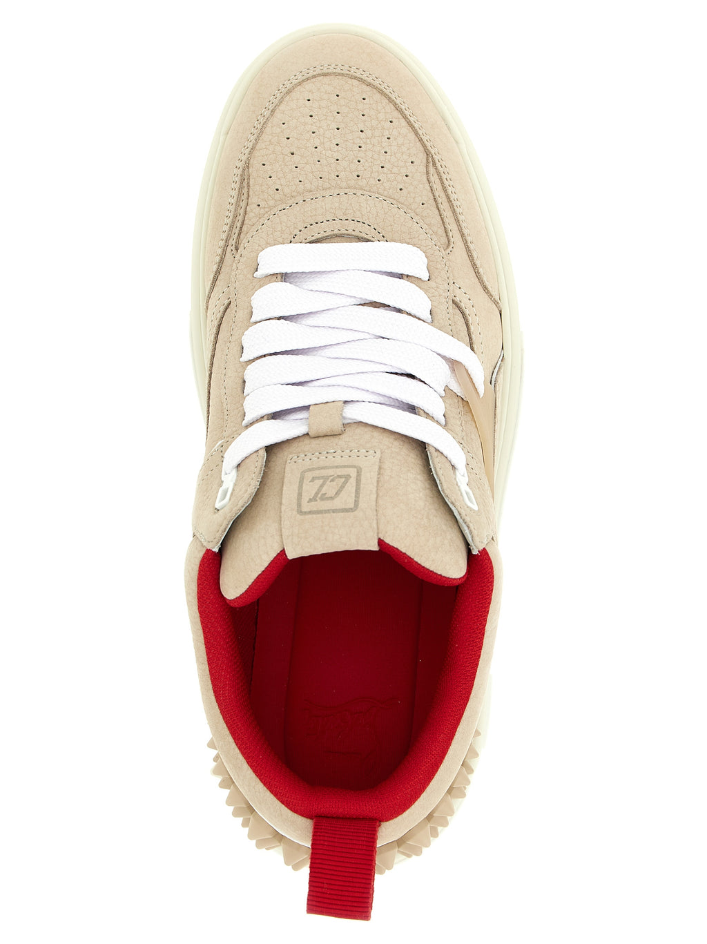 Sneakers sportives en cuir de veau beige de Christian Louboutin, design élégant et moderne pour homme ou femme.