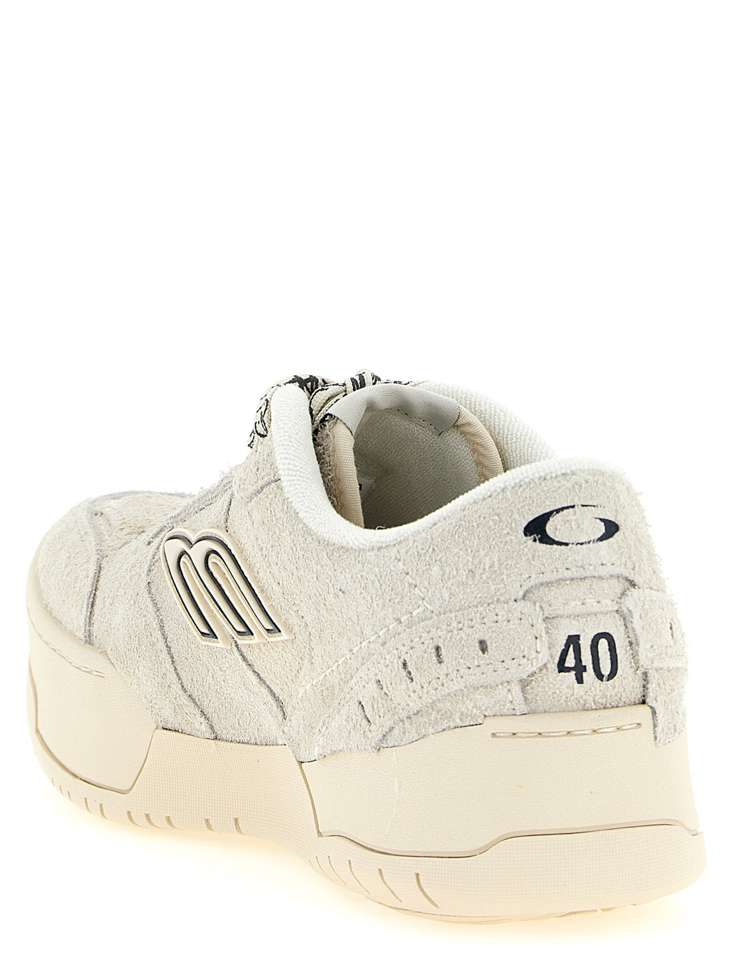 Chaussures sneakers plateforme en cuir bovin beige de la marque Balenciaga, vue de face avec détails de la semelle.