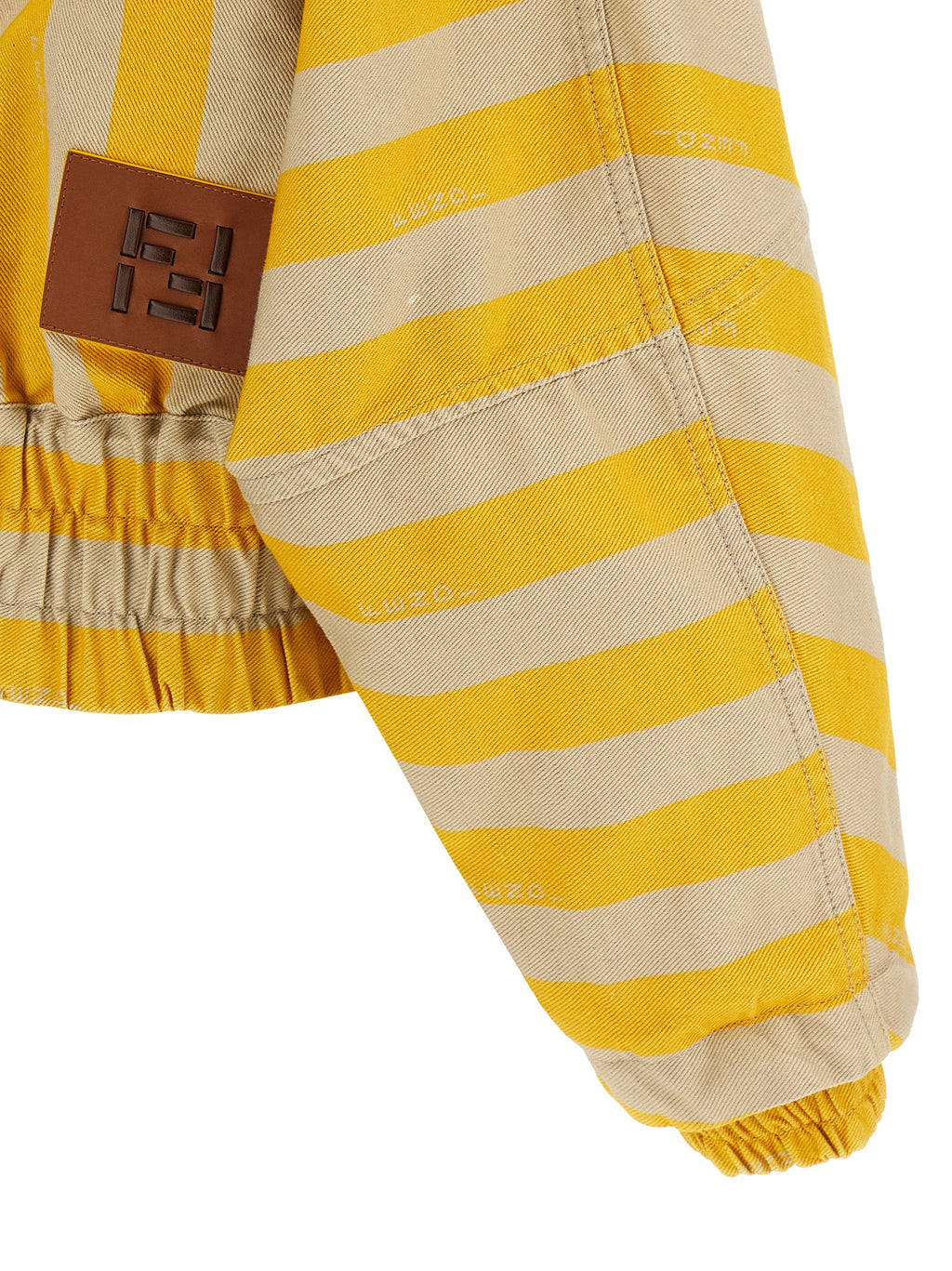 Veste en coton bicolore Fendi, coupe moderne avec logo Fendi visible, manches longues et col classique.