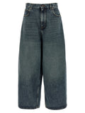 Jeans en coton bleu de coupe décontractée Balenciaga, pantalons élégants et confortables pour un style moderne.