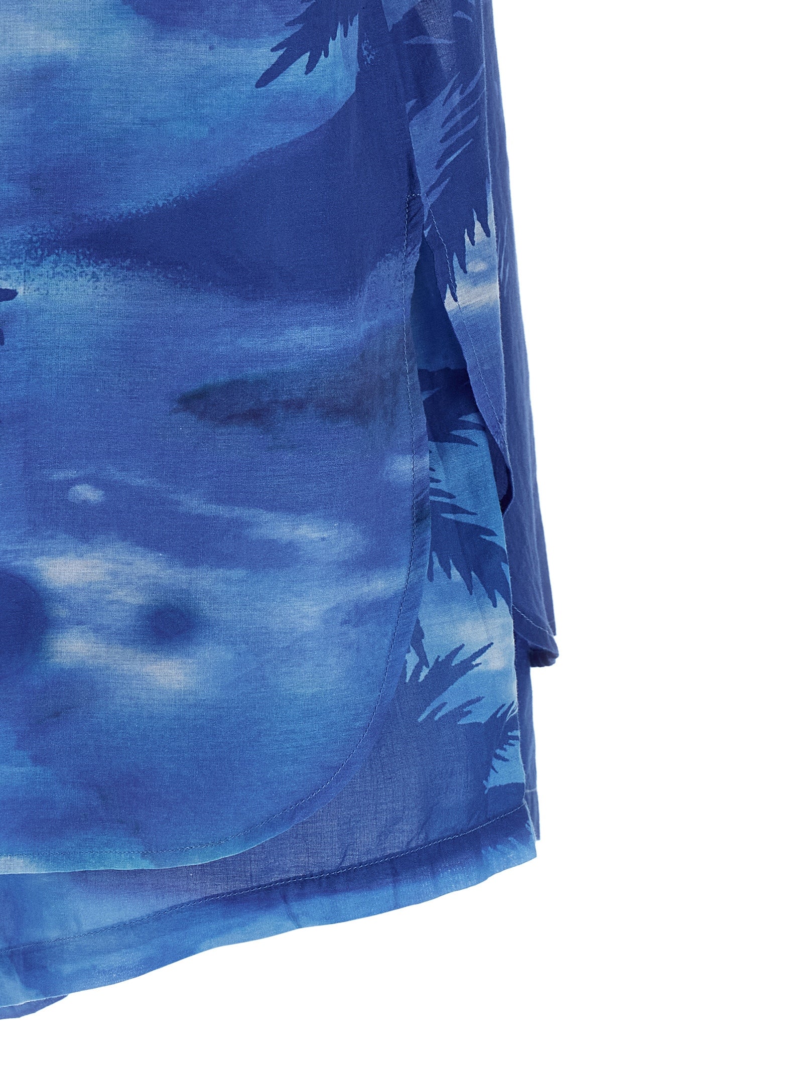 Shorts en coton bleu Polo Ralph Lauren avec ceinture, poche avant et couture élégante, parfait pour un style décontracté.