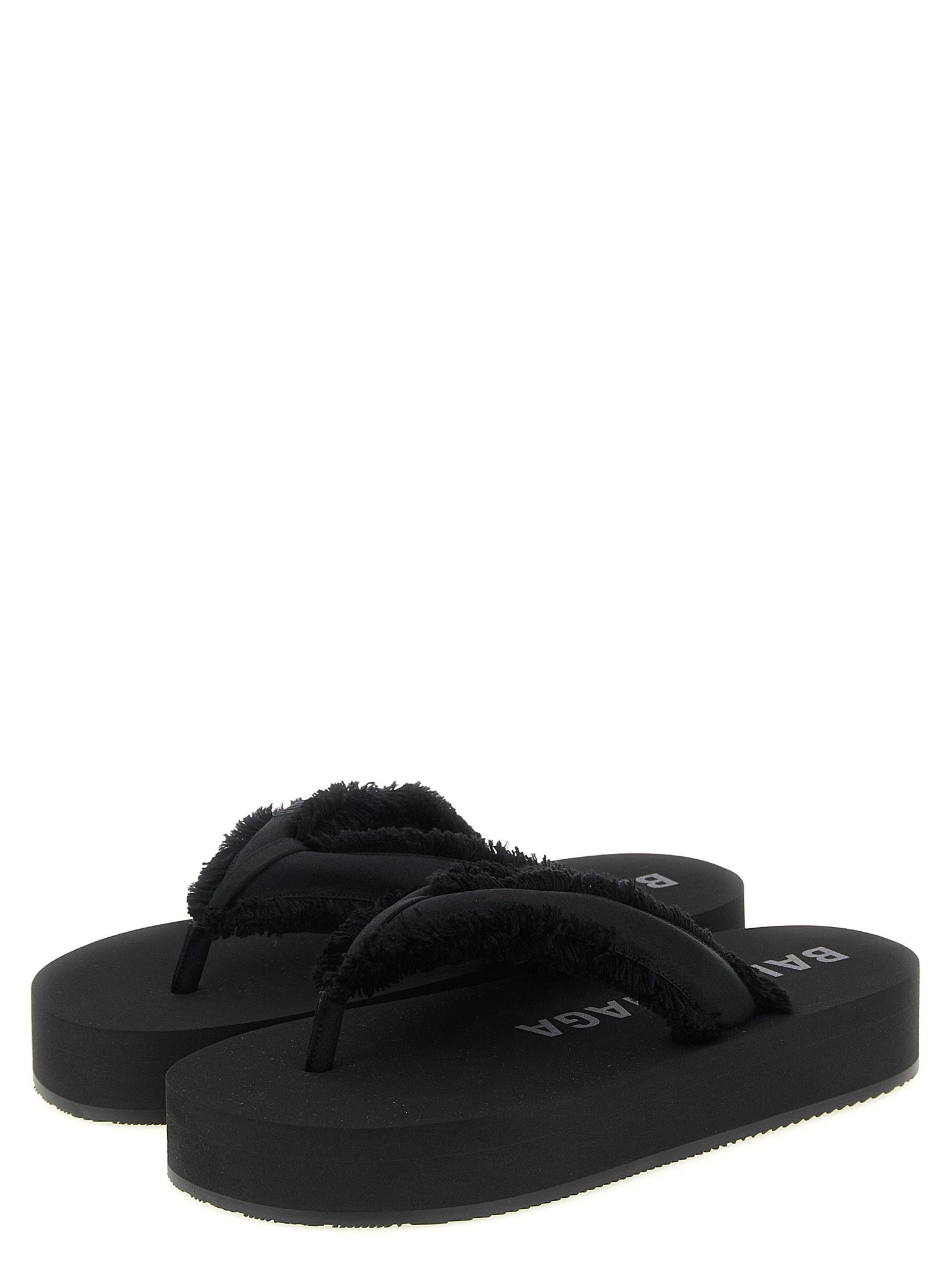 Sandales Balenciaga en viscose noire, avec design moderne et confortable, visibles sur cette image.