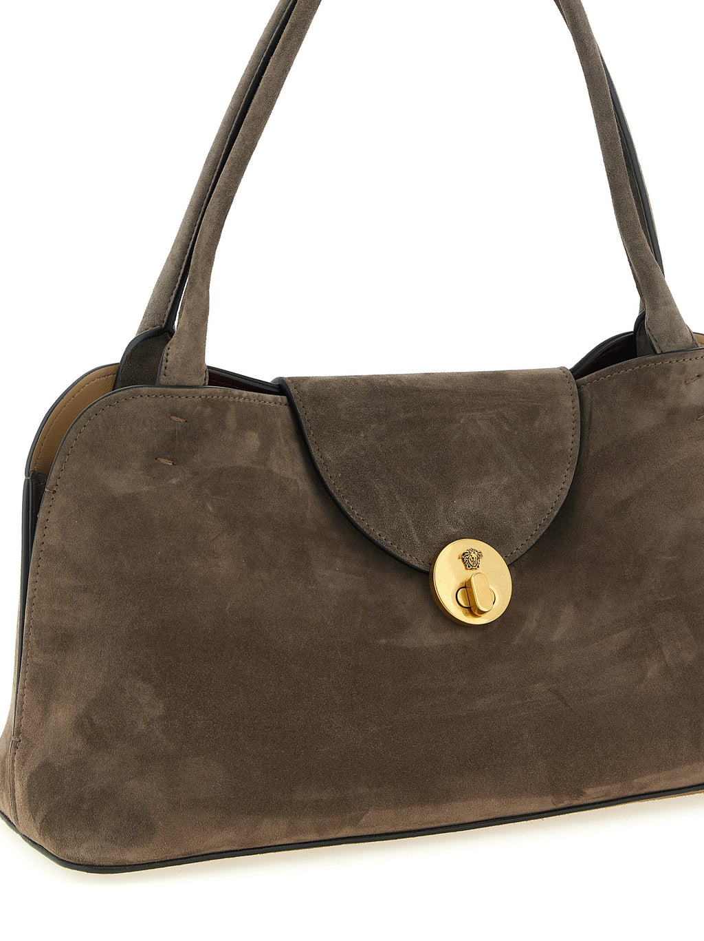 Sac à épaule en veau brun de Versace, élégant et sophistiqué, avec détails de luxe visibles.