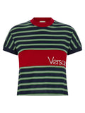 T-shirt en coton multicolore de la marque Versace, détail coloré et logo visible sur le devant.