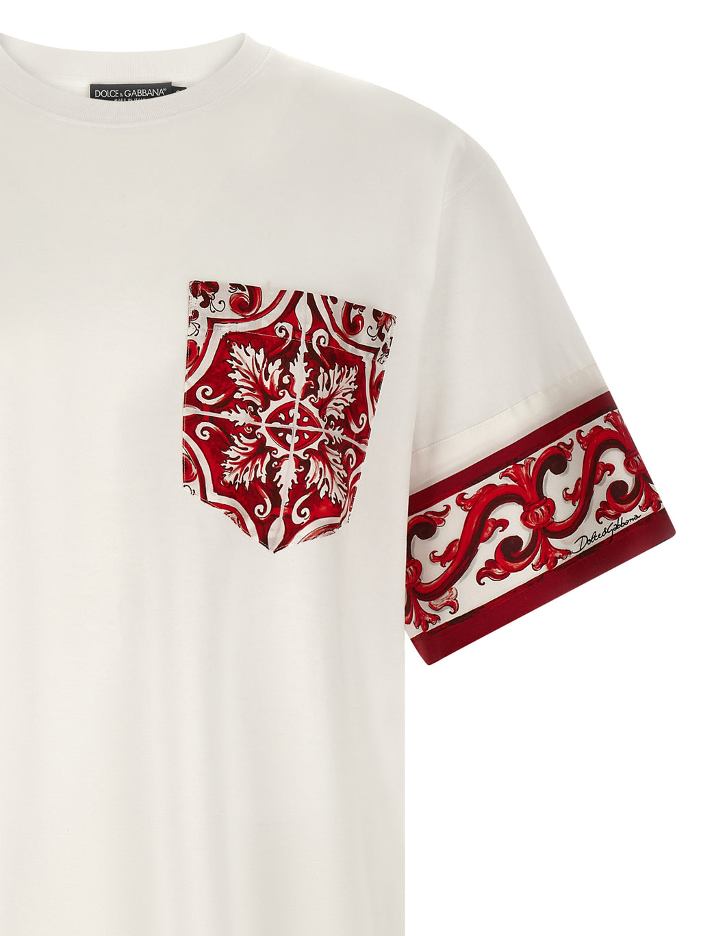 T-shirt en coton multicolore de Dolce & Gabbana, style décontracté avec motifs colorés, vue de face.
