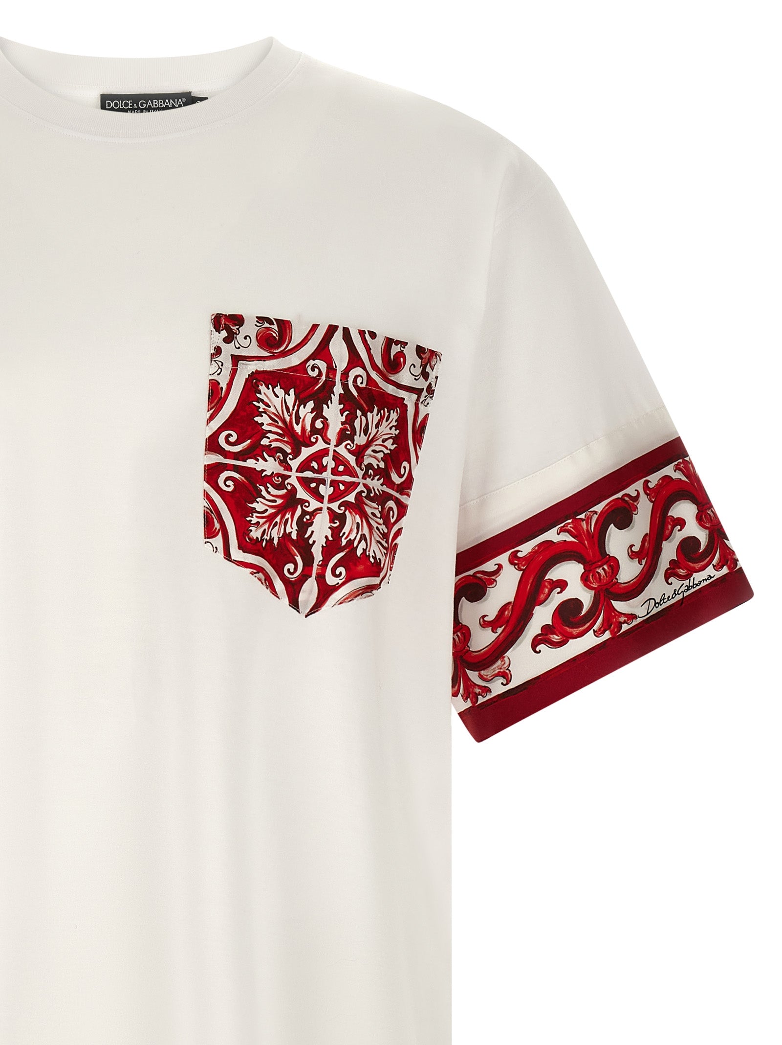 T-shirt en coton multicolore de Dolce & Gabbana, style décontracté avec motifs colorés, vue de face.