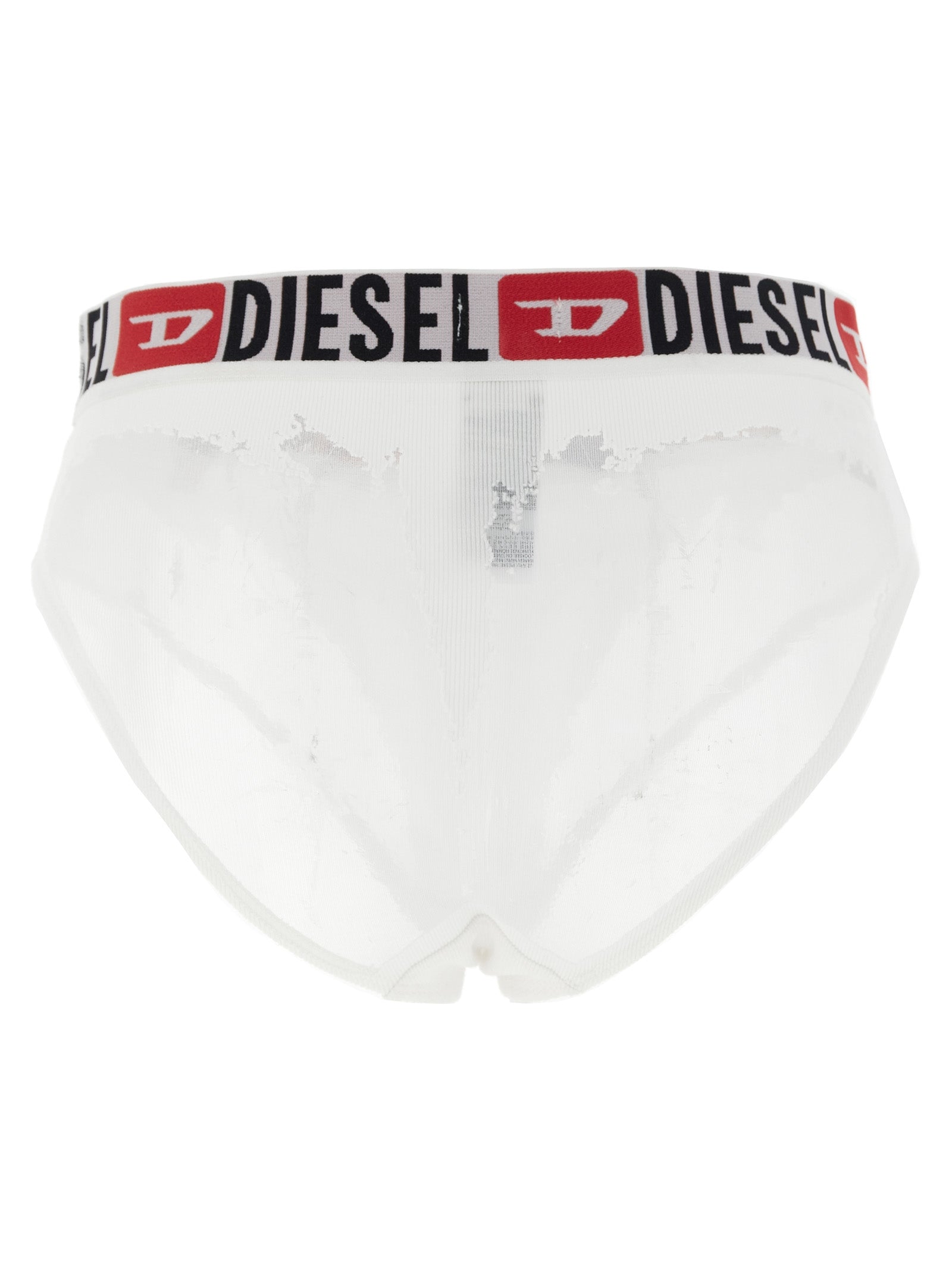 Sous-vêtements Diesel en coton blanc, caleçons briefs confortables et respirants, visibles en image.