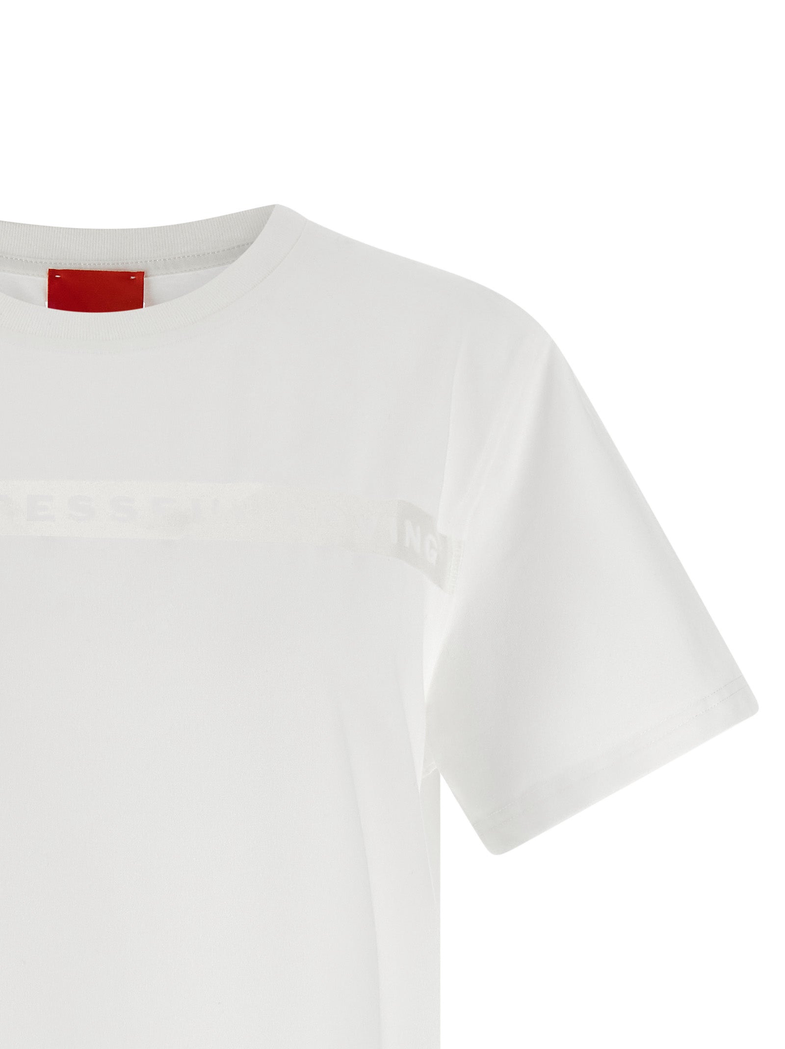 Vêtements de sport en coton blanc de la marque Diesel, vêtements décontractés pour homme ou femme, vue de face.