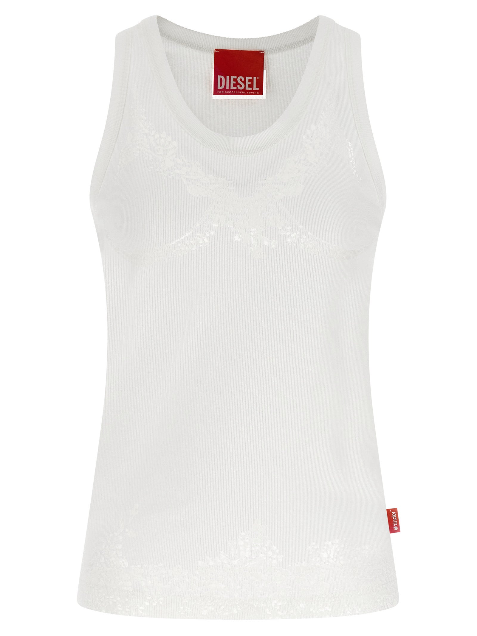 Débardeur blanc en coton de la marque Diesel, coupe classique, porté sur mannequin, détails de couture visibles.