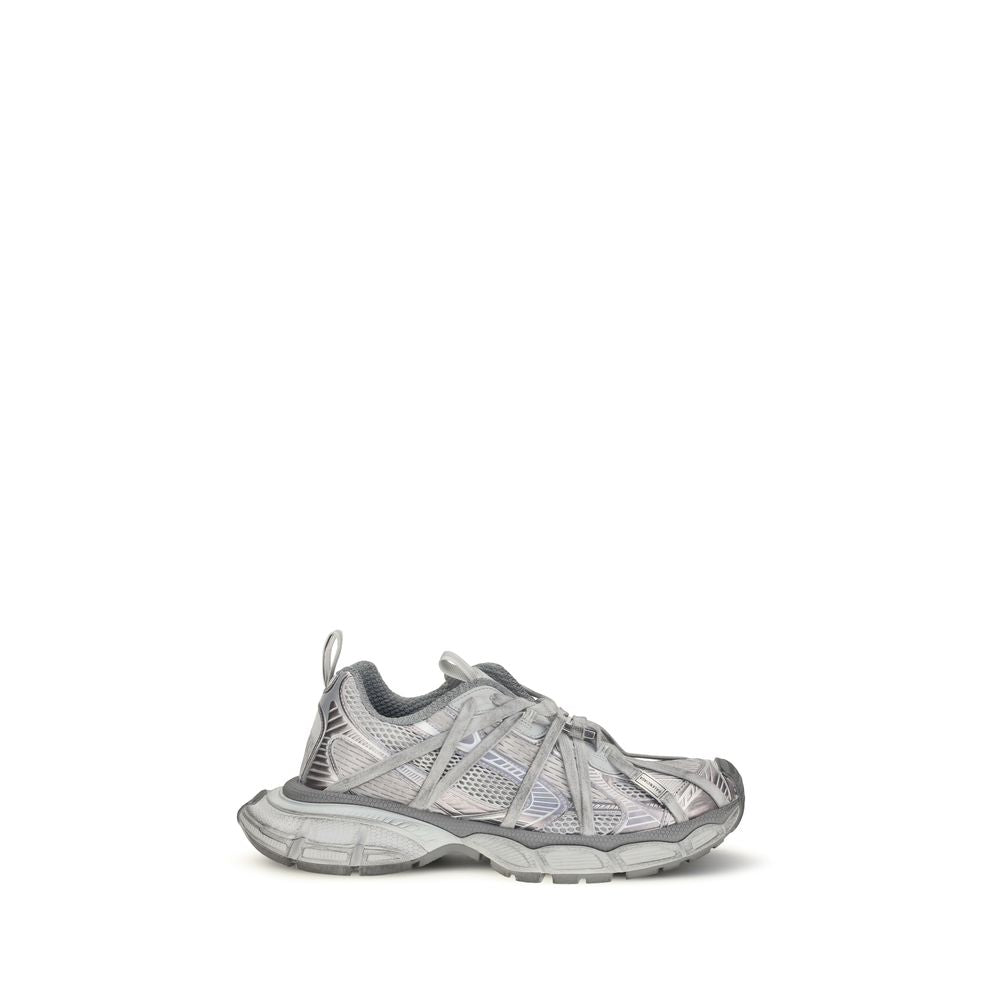Chaussures de sport grises Balenciaga en polyéthylène, baskets athlétiques modernes et tendance, vue de face.