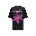 T-shirt en coton noir de Balenciaga, coupe classique avec logo discret, porté sur mannequin.