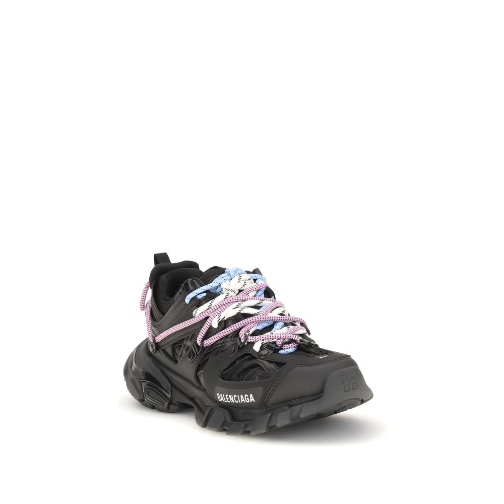 Chaussures de sport Balenciaga en polyester noir, baskets athlétiques modernes avec design élégant et semelle robuste.